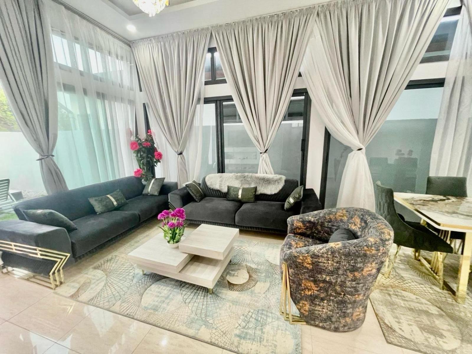 Villa with Private Pool photo 1