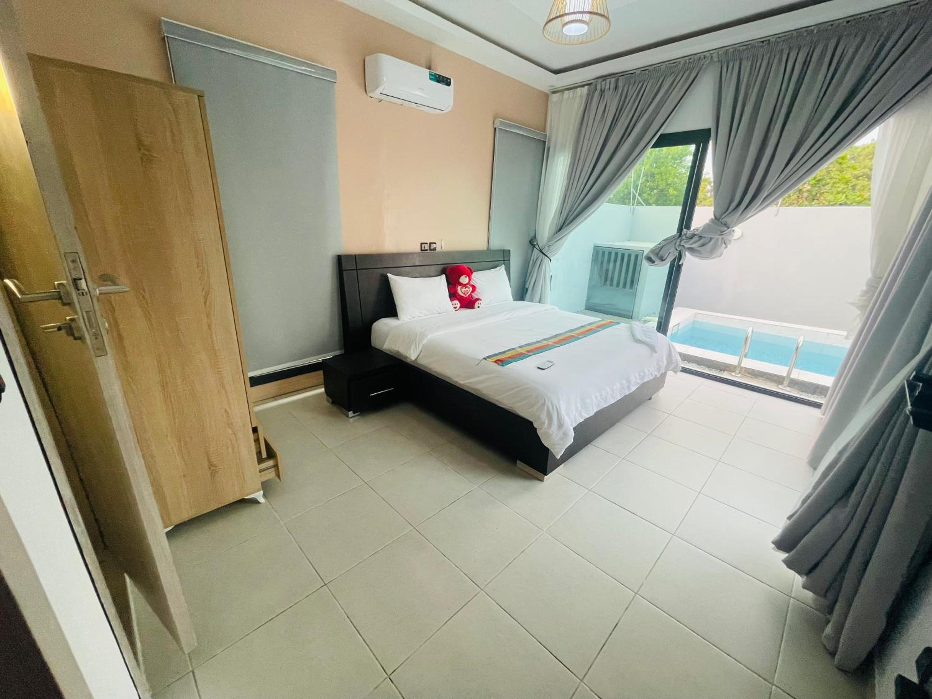 Villa with Private Pool photo 1