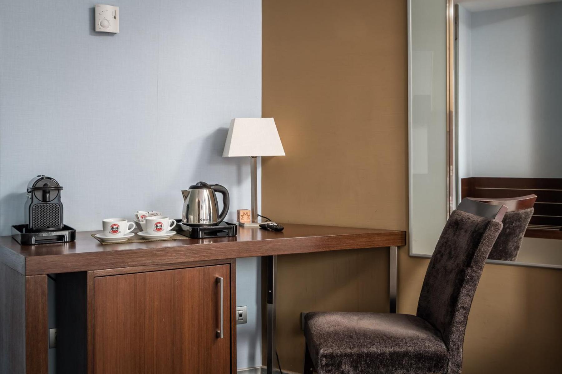 Double or Twin Room - Photo 3