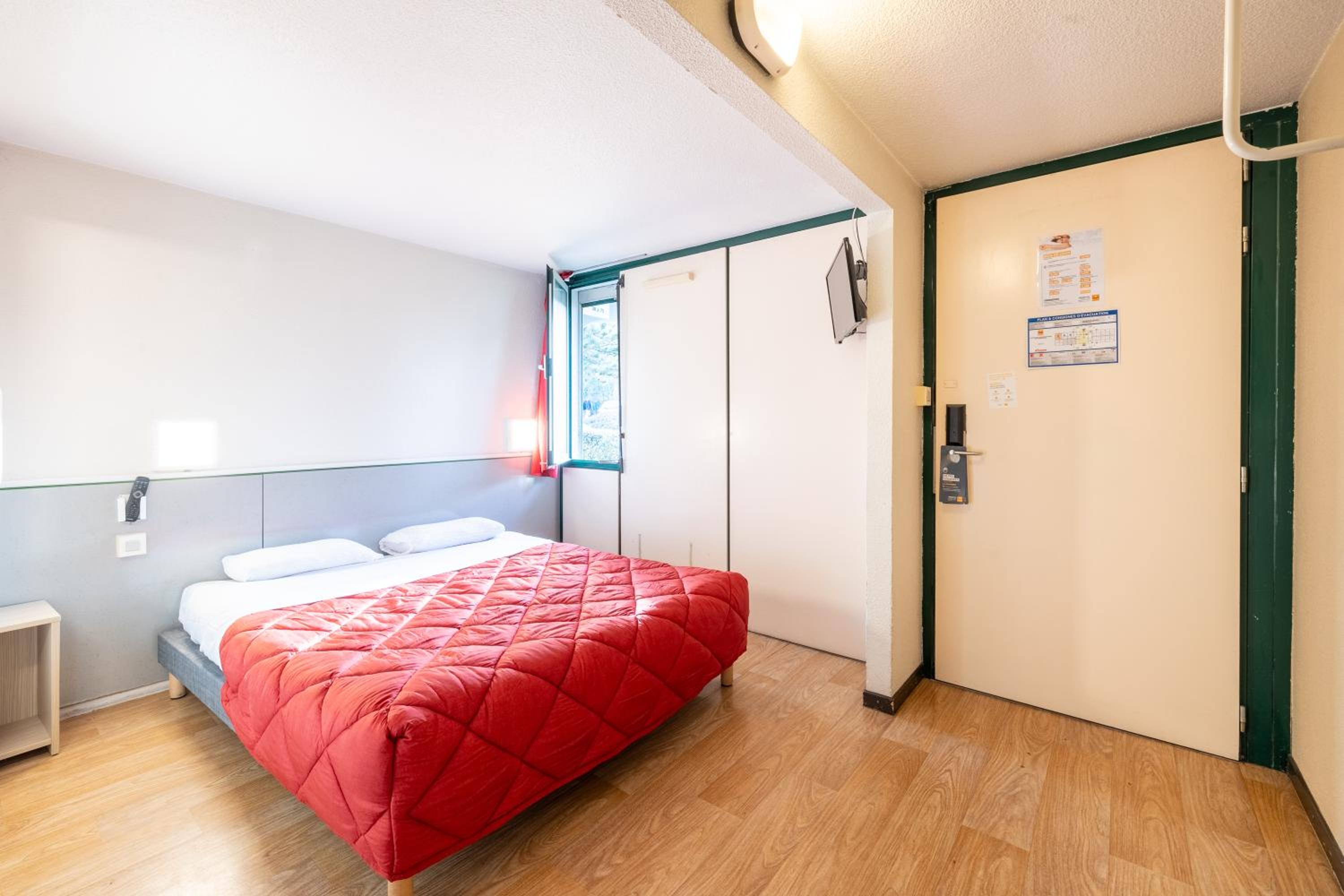 Double Room photo 3