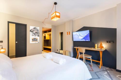 Deluxe Double or Twin Room with Garden View photo 3
