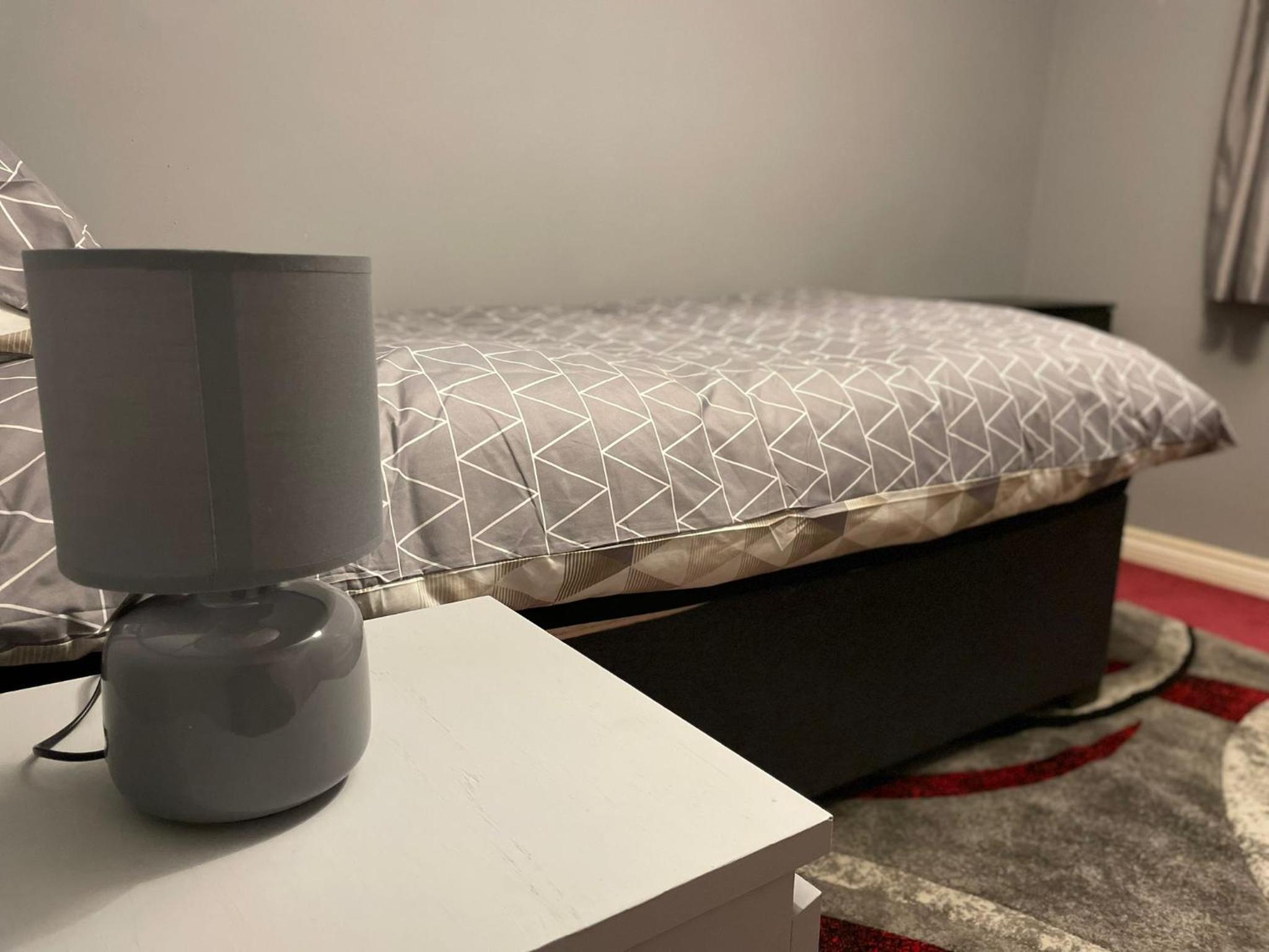 Single Room photo 3