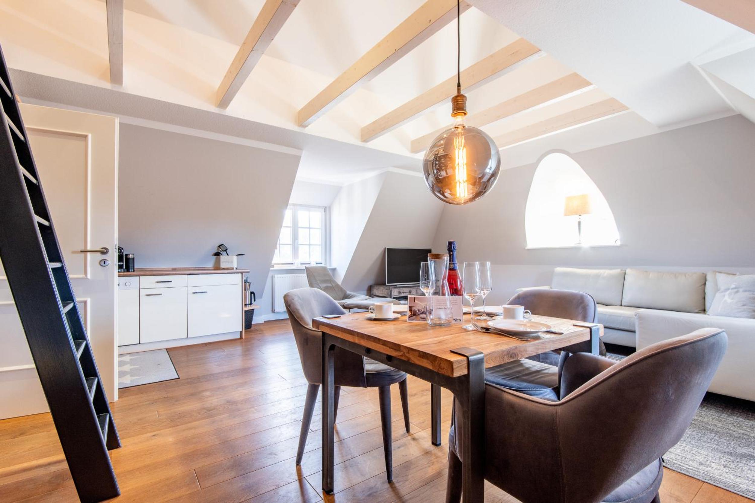 Apartment - Split Level