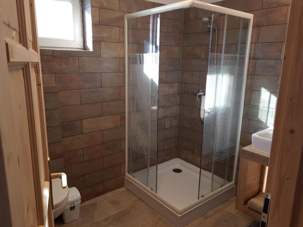 Superior Chalet - Photo 5