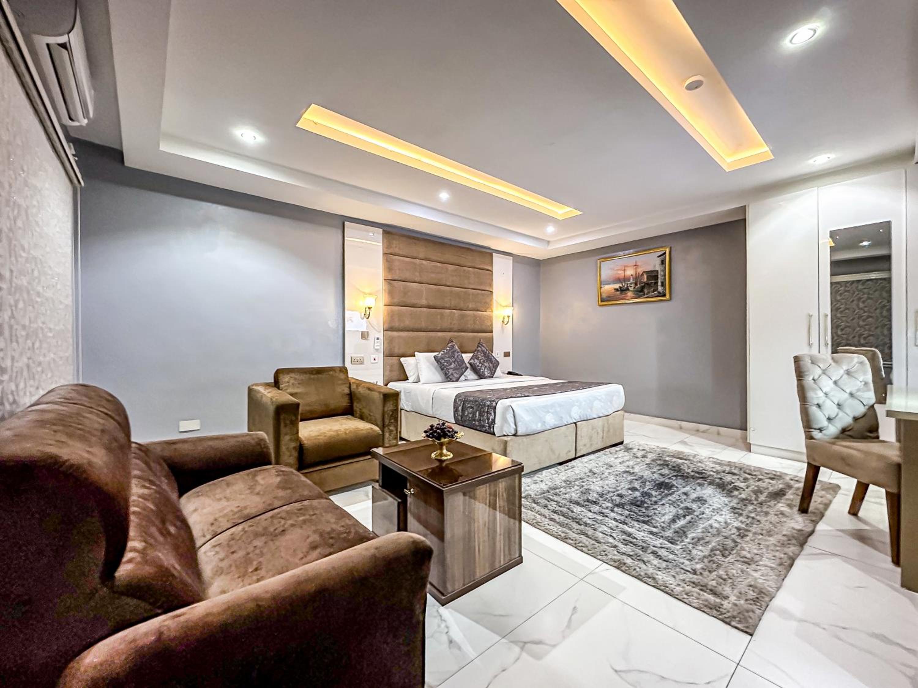 Presidential Suite photo 3