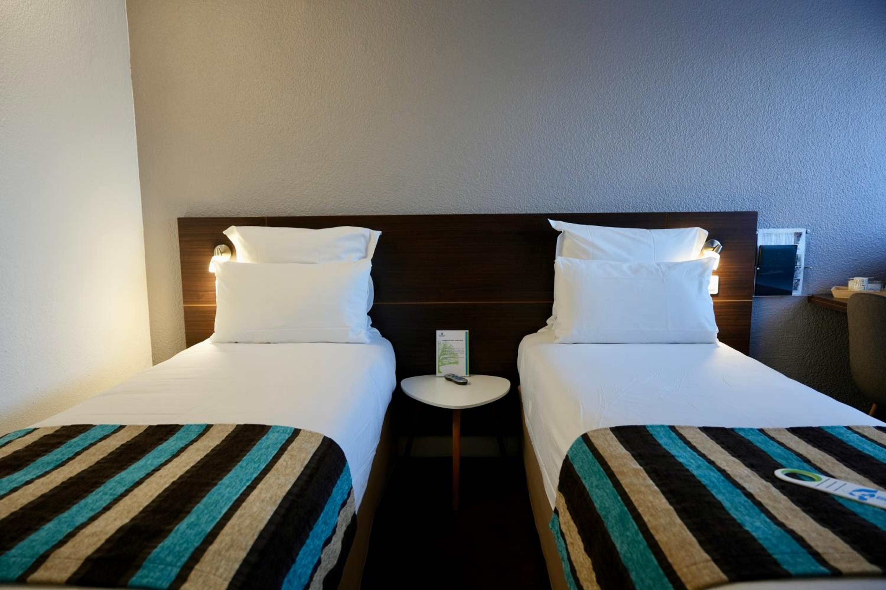 Comfort Twin Room