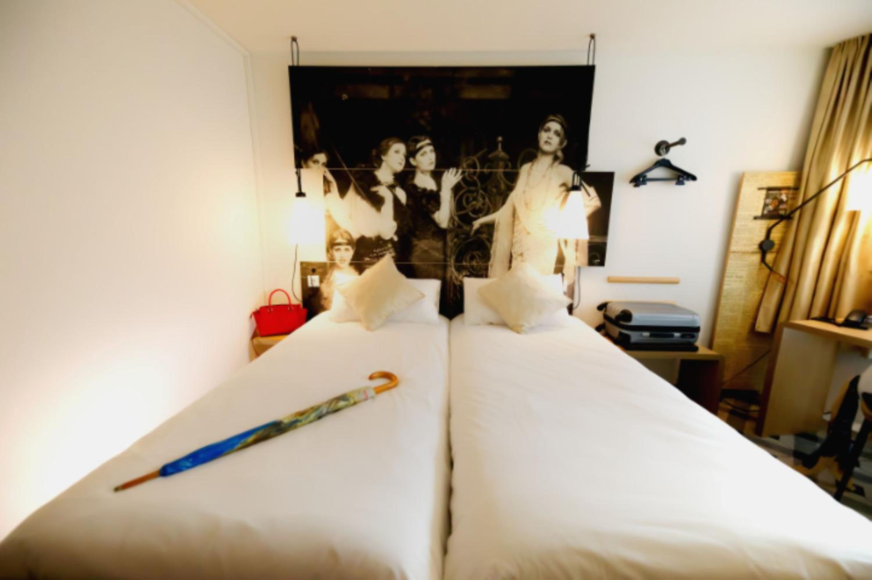 MyRoom By Helena - The Golden 20's Twin Room Sweet Bed By Ibis - Photo 3