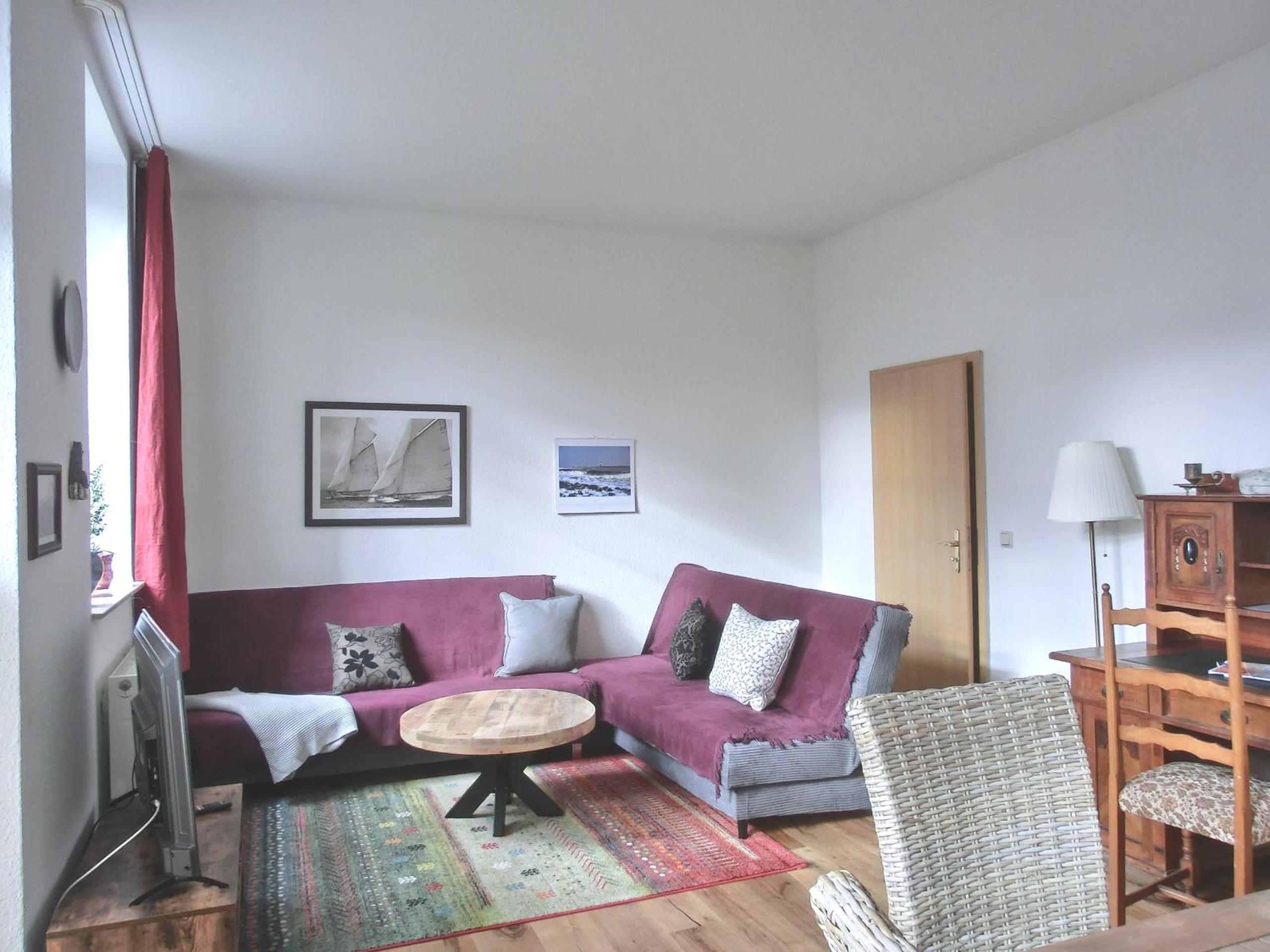 Apartment with Terrace photo 2