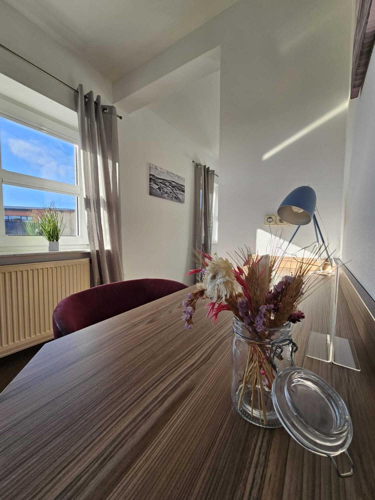 Standard Double Room - Photo 17