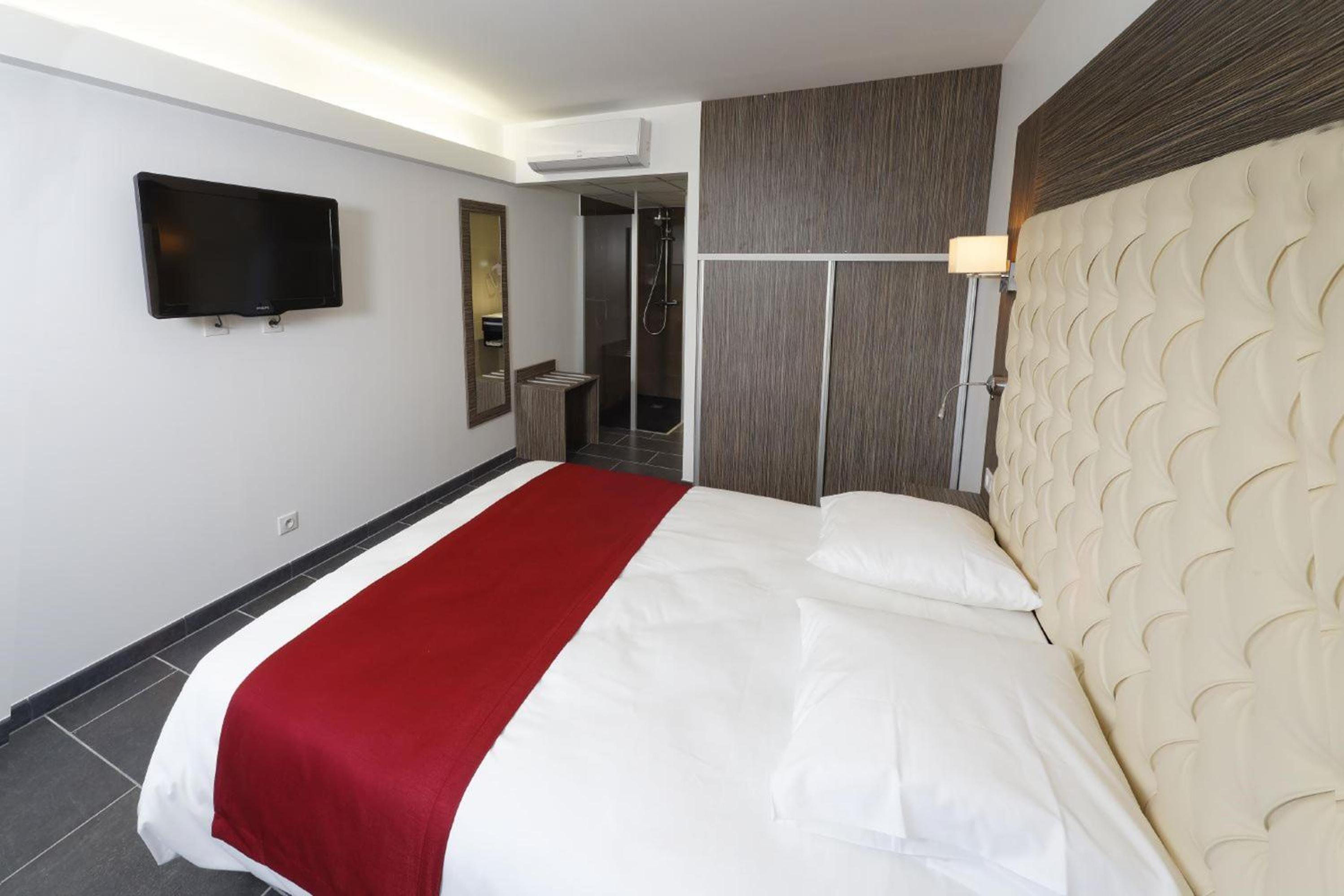 Superior Double Room - Photo 4