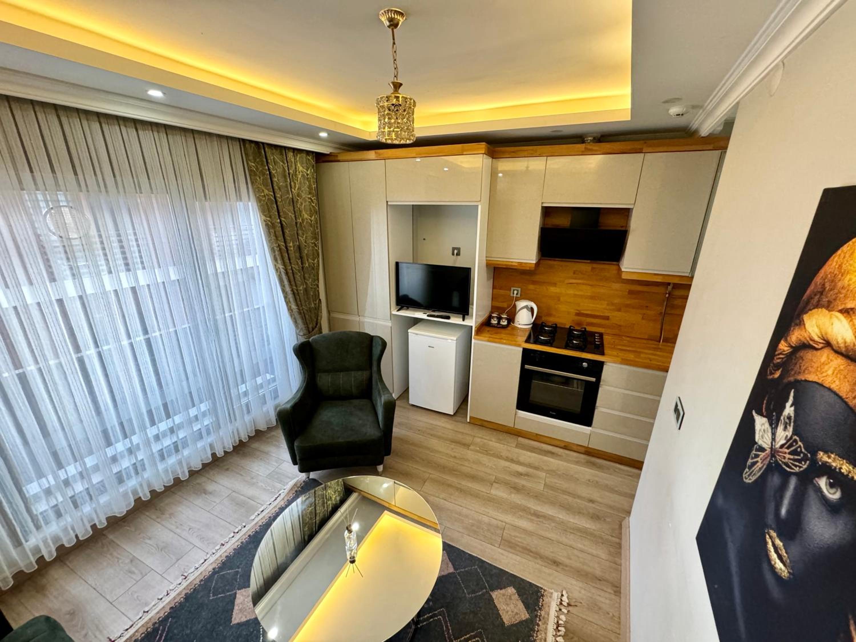Family Room photo 2