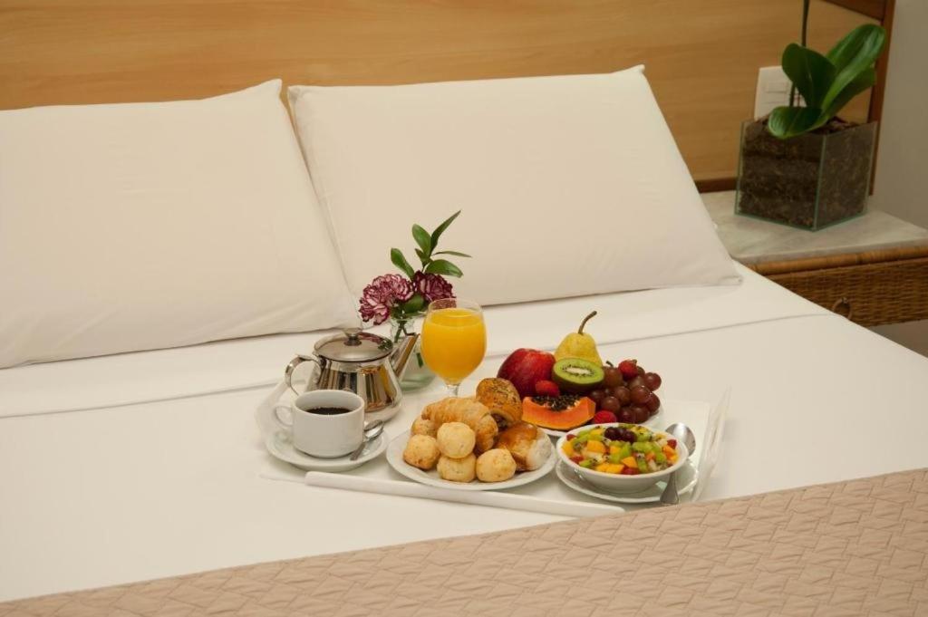 Standard Suite Double Bed - Photo 5