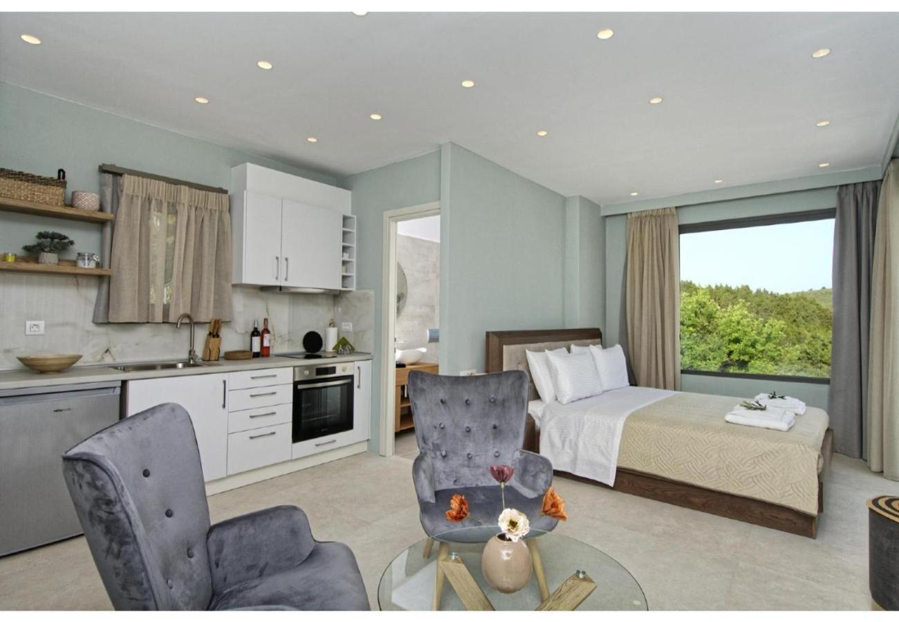 Villa With Sea View photo 1
