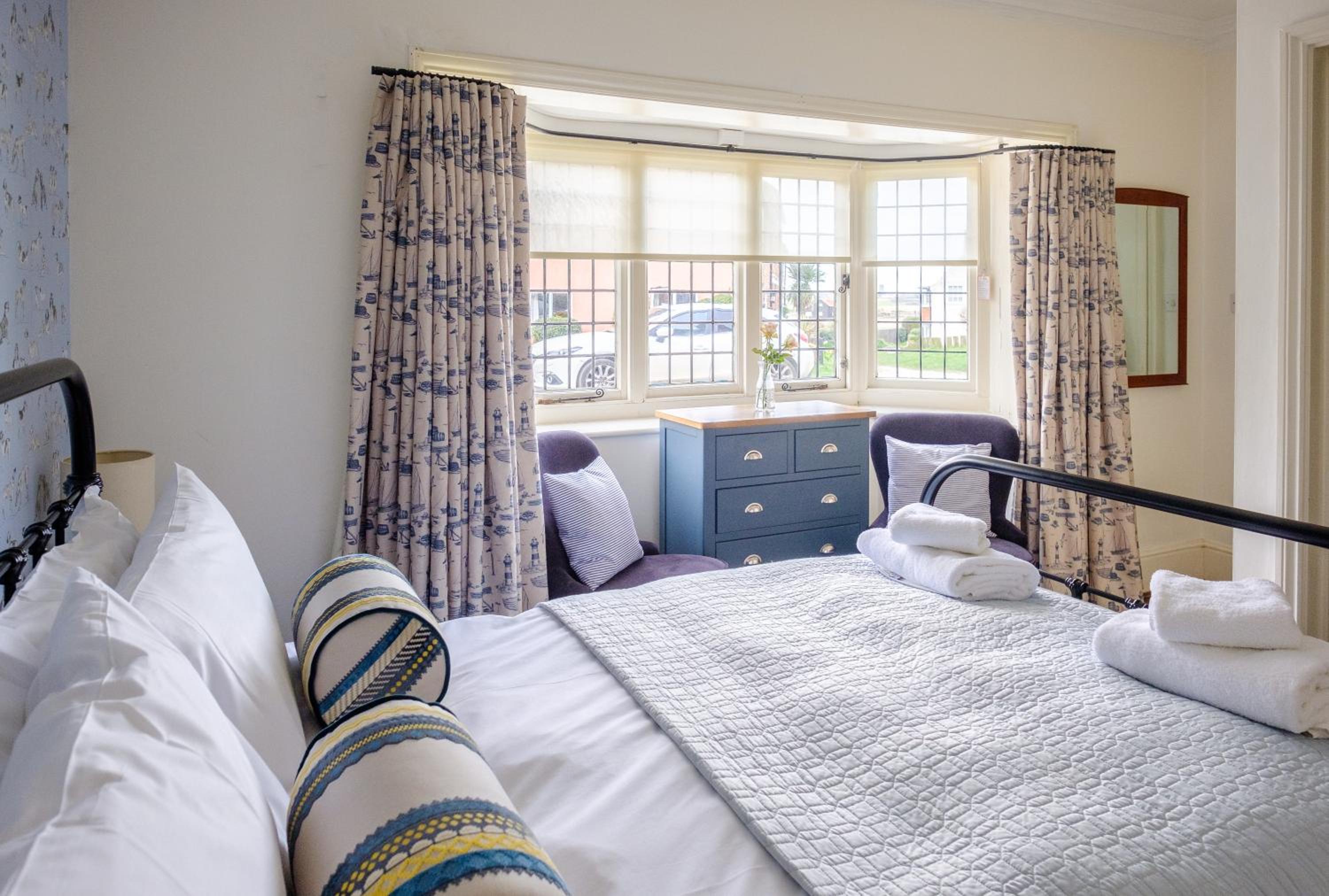 Small Double Room - Pet Friendly  photo 3