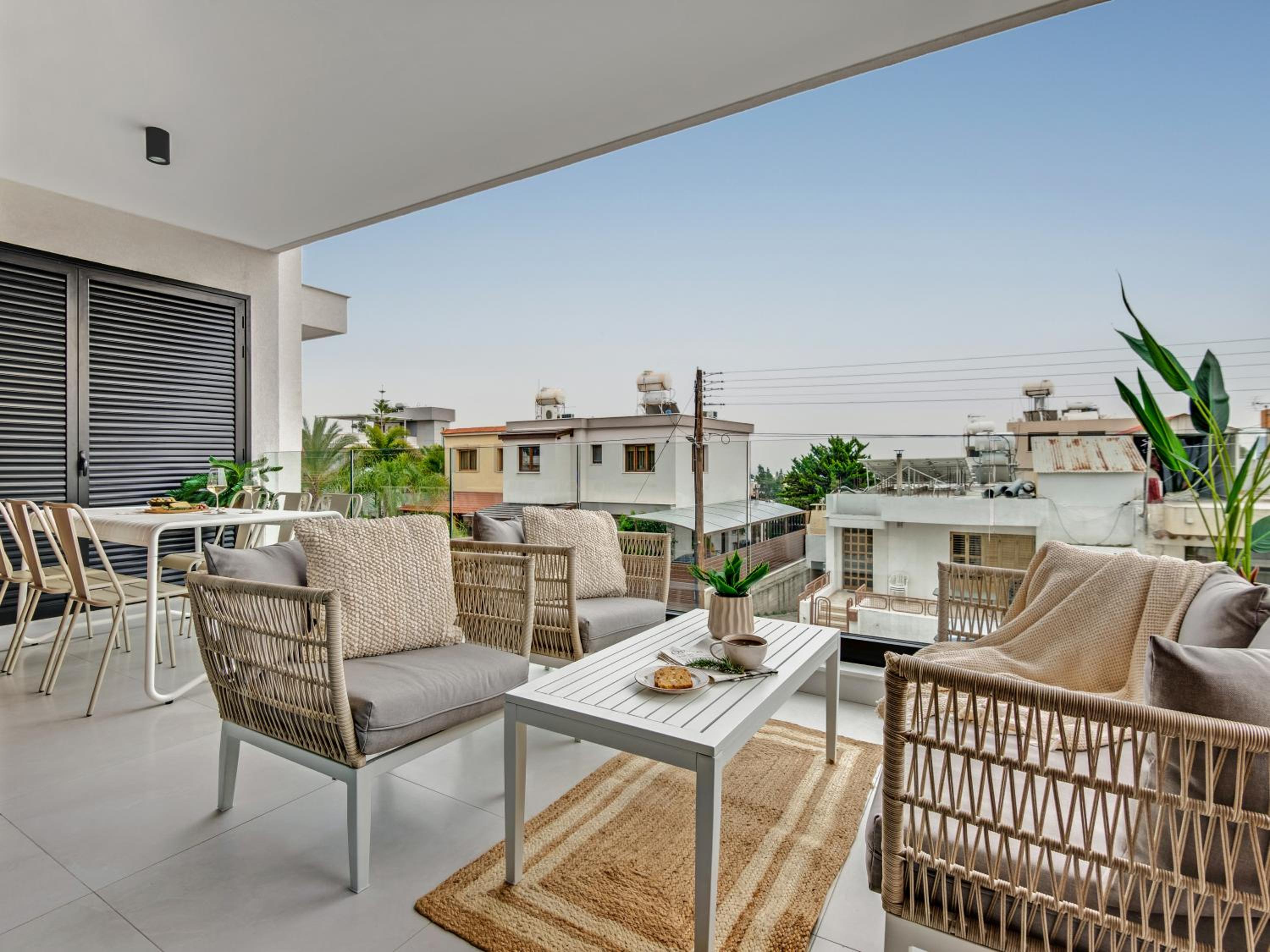 One-Bedroom Apartment with Balcony