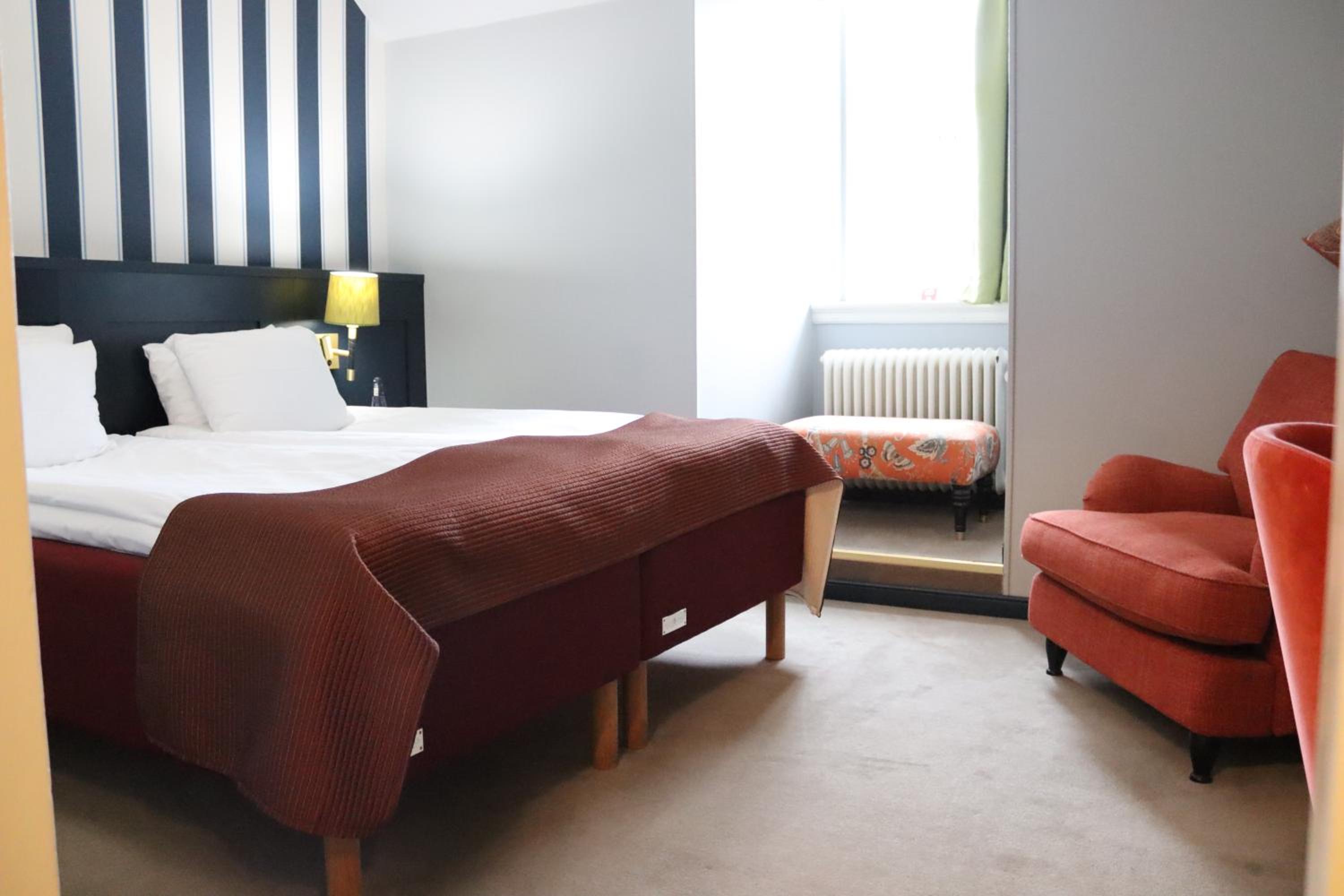 Superior Twin Room - Photo 1