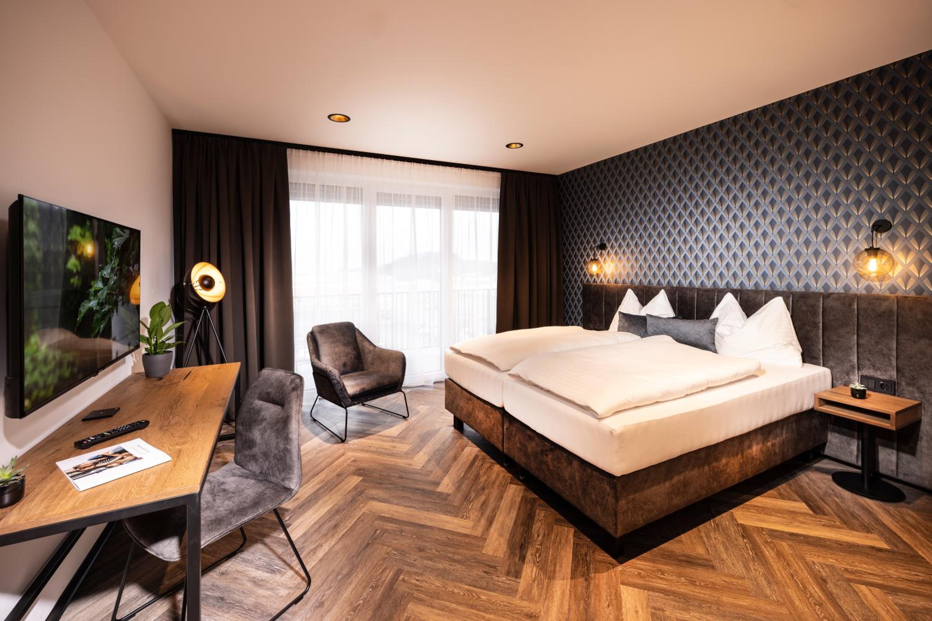 Double Room with Balcony photo 2