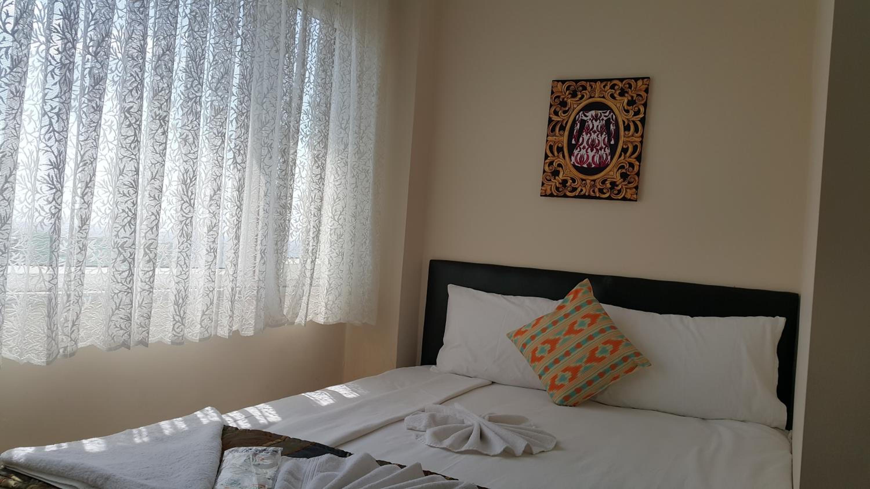 Economy Double Room photo 2