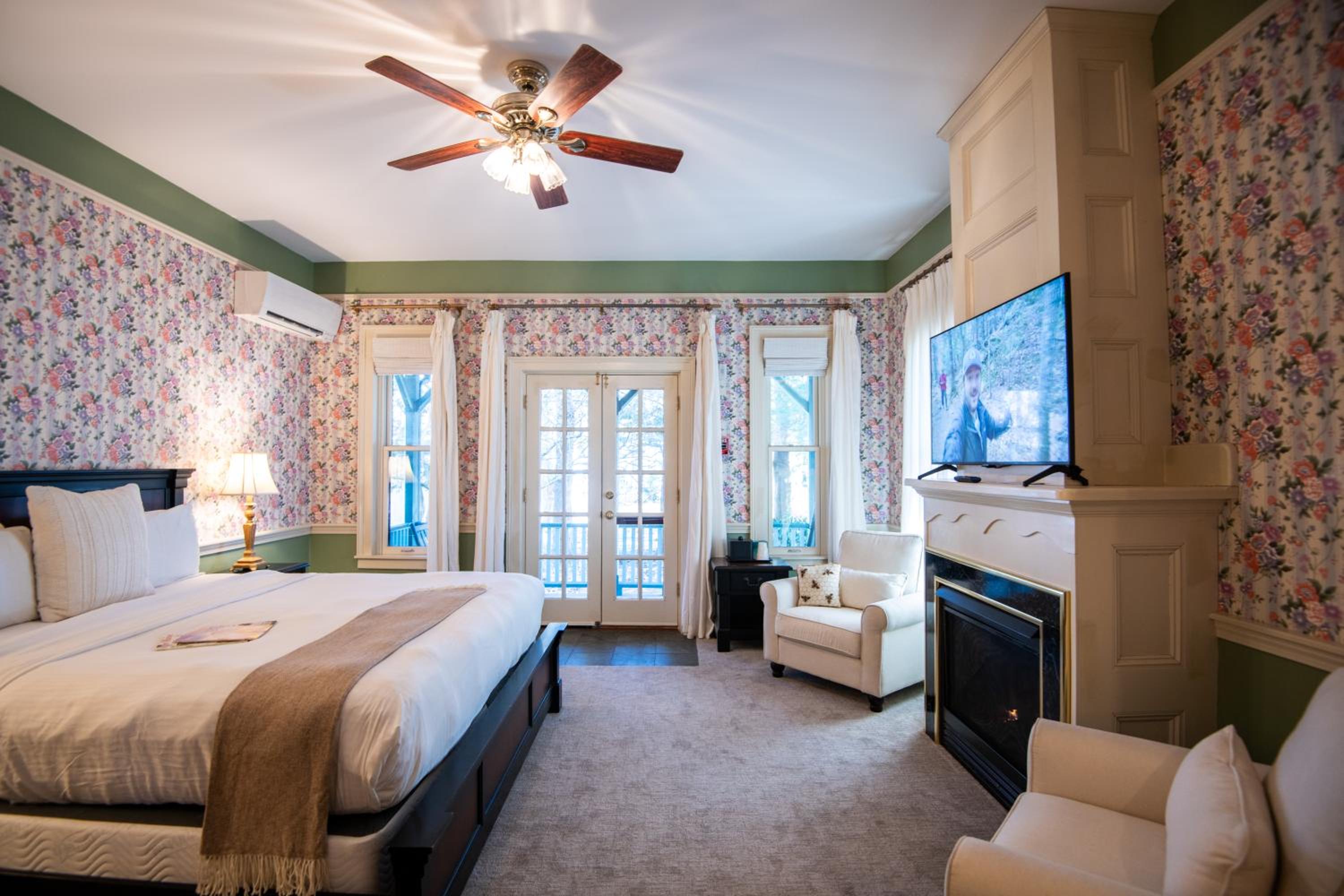 Room 9 photo 2