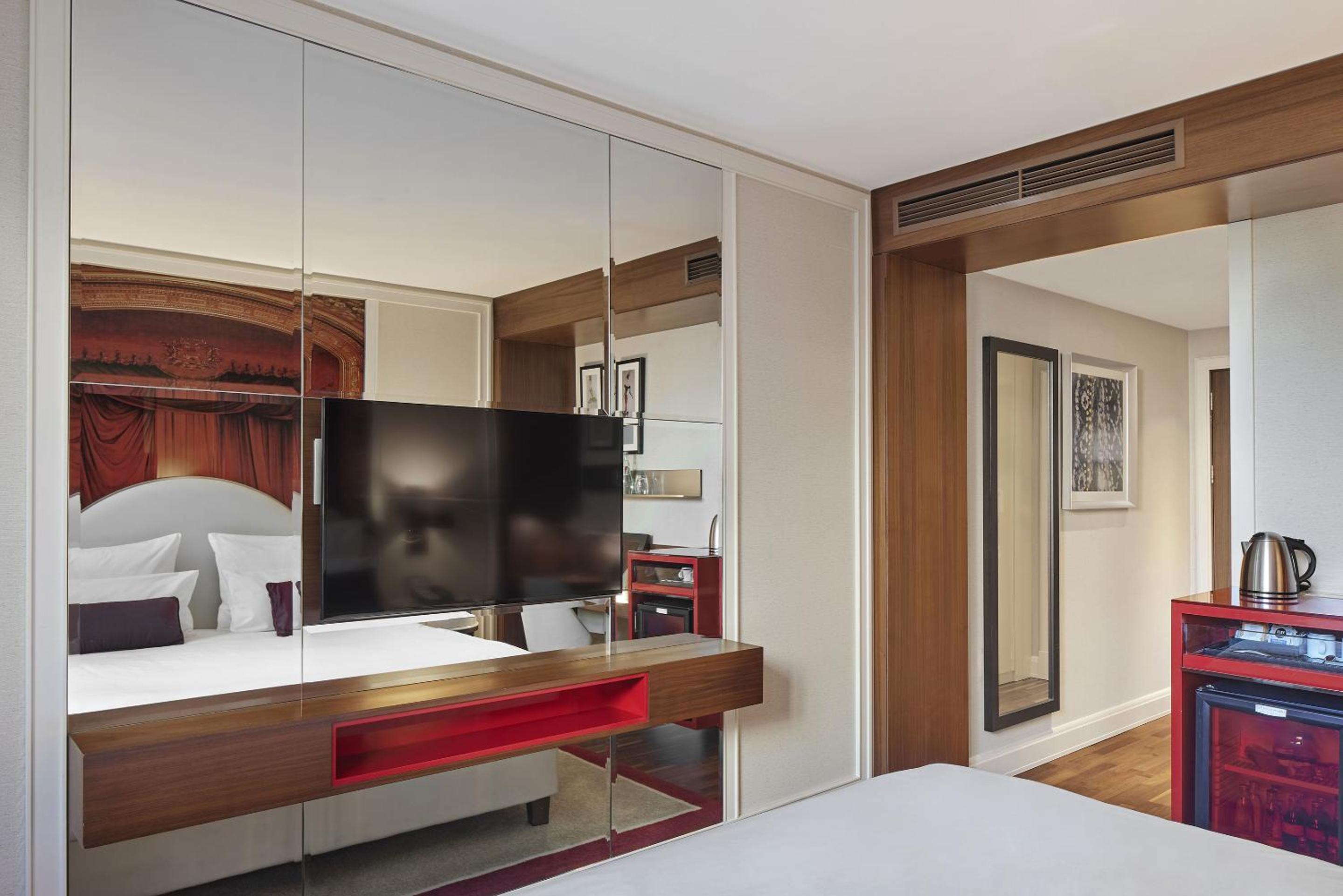 Classic Double Room - Photo 5
