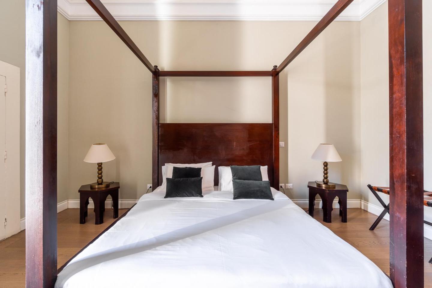 Queen Room With Balcony photo 3
