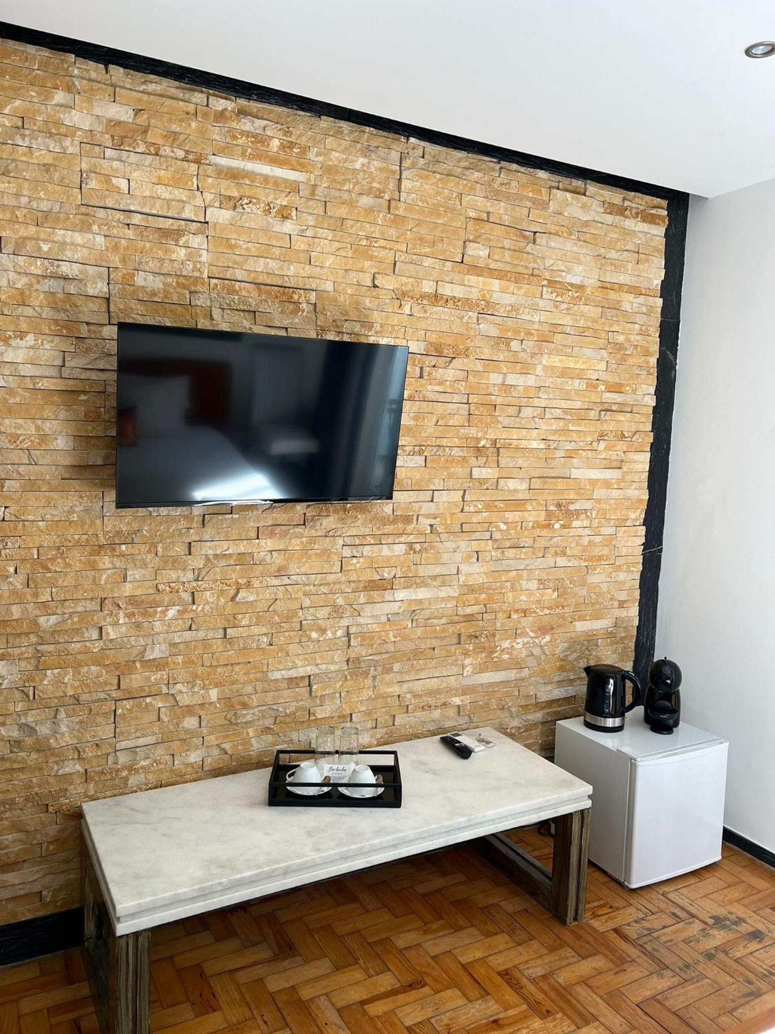 Double Room - Photo 3
