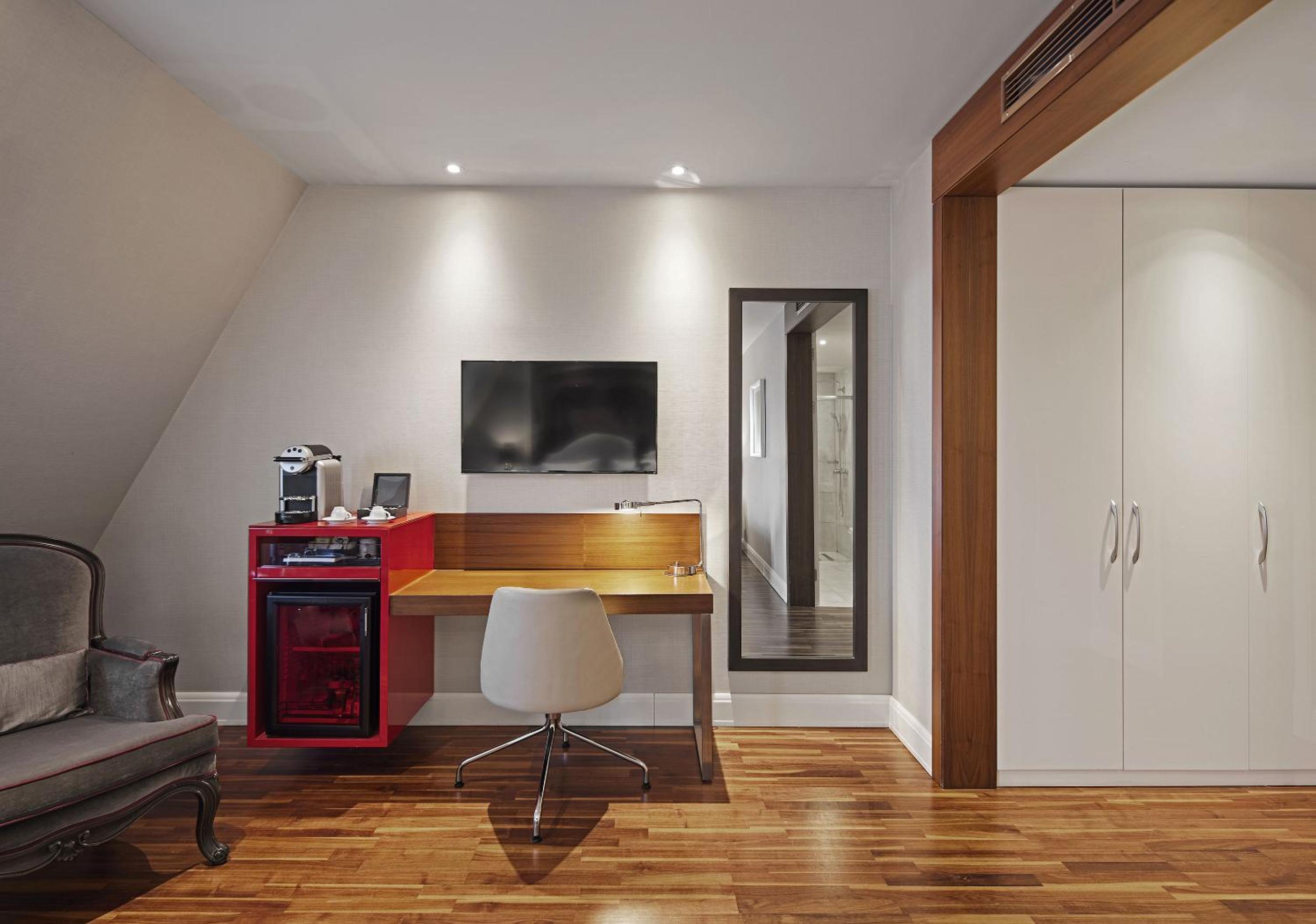 Junior Suite - Photo 2