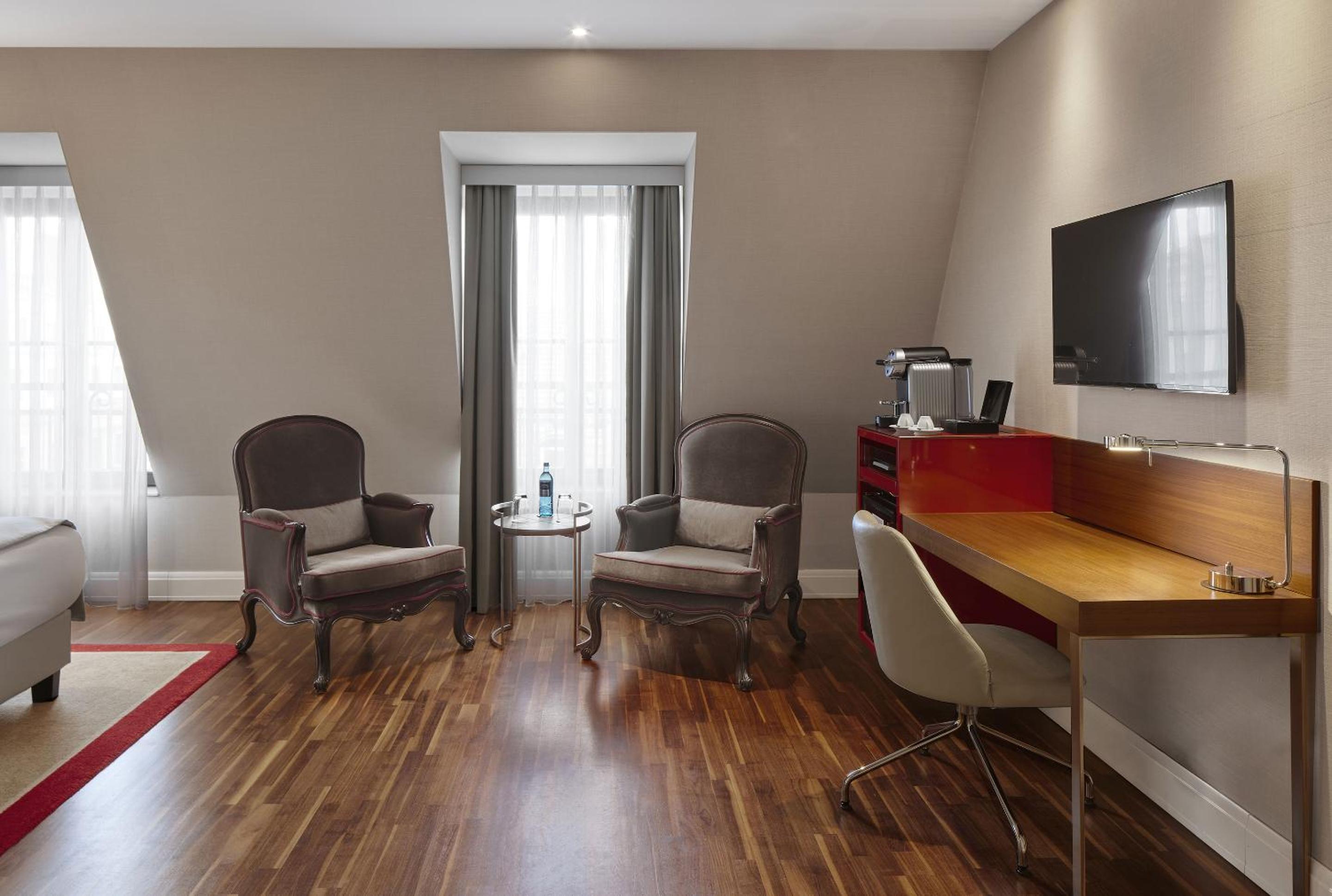 Junior Suite - Photo 3