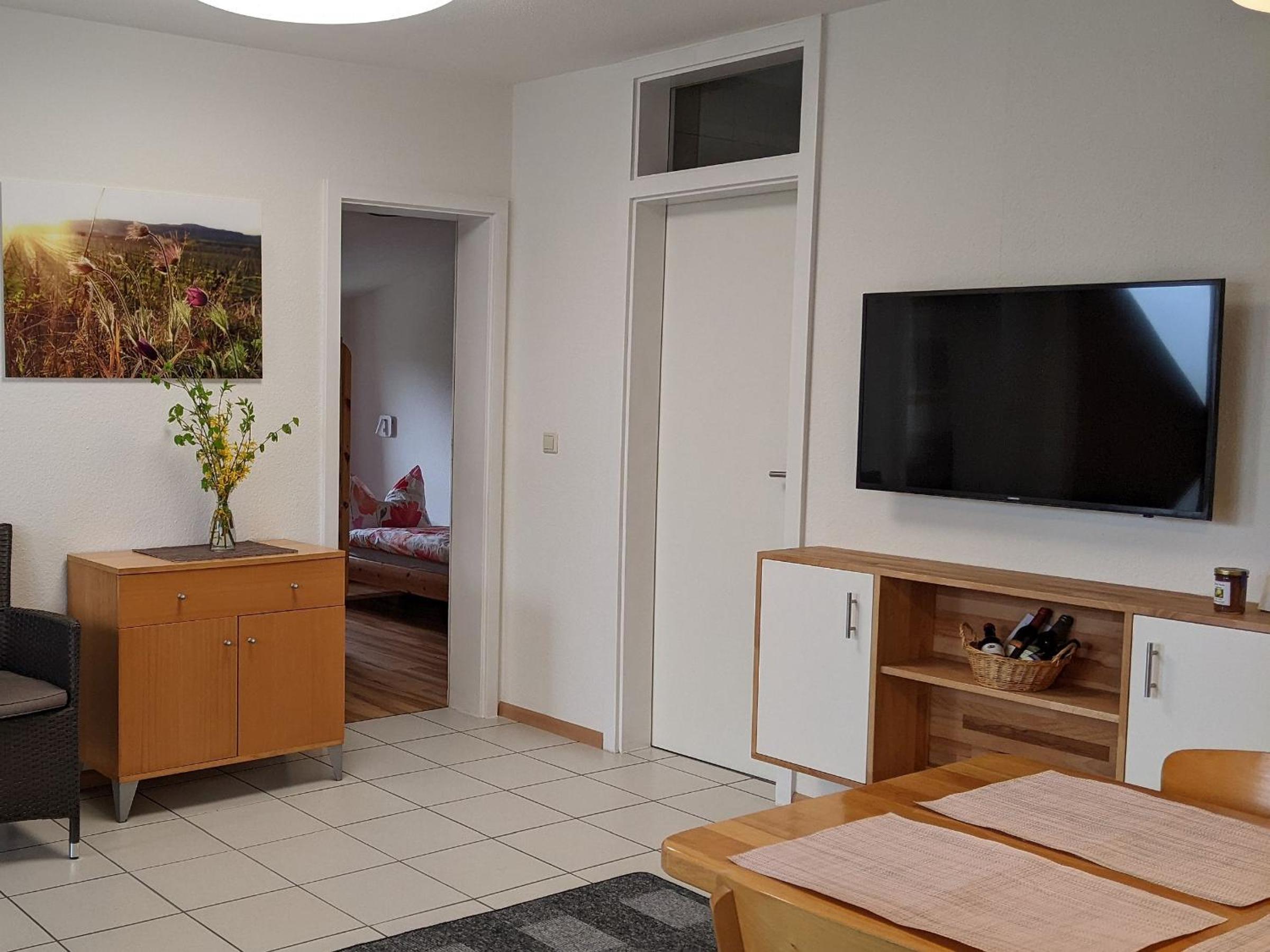 Two-Bedroom Deluxe Apartment with Garden View photo 1