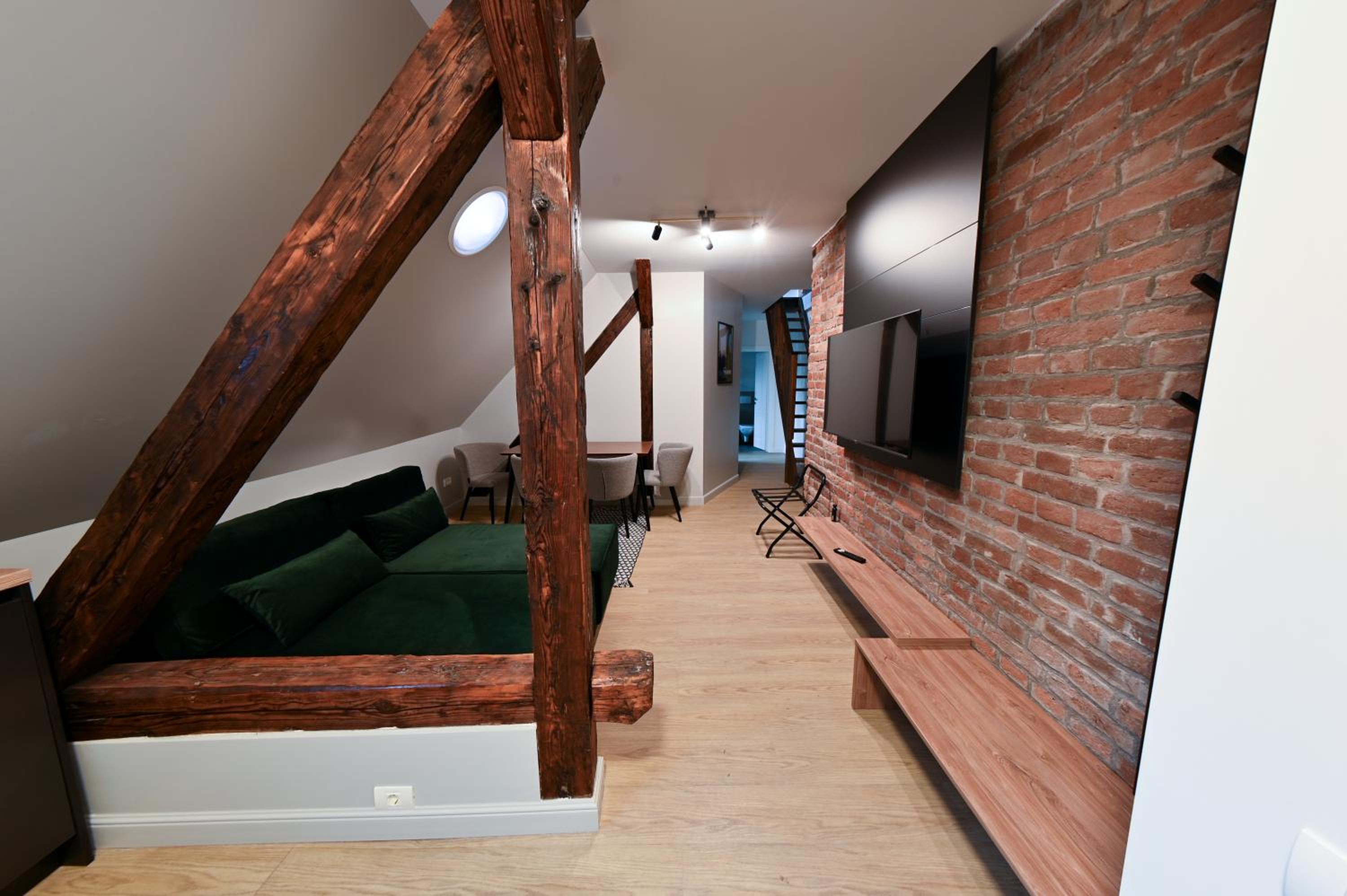 Premium Quadruple Room