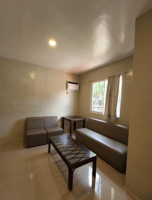 Two-Bedroom Apartment photo 3