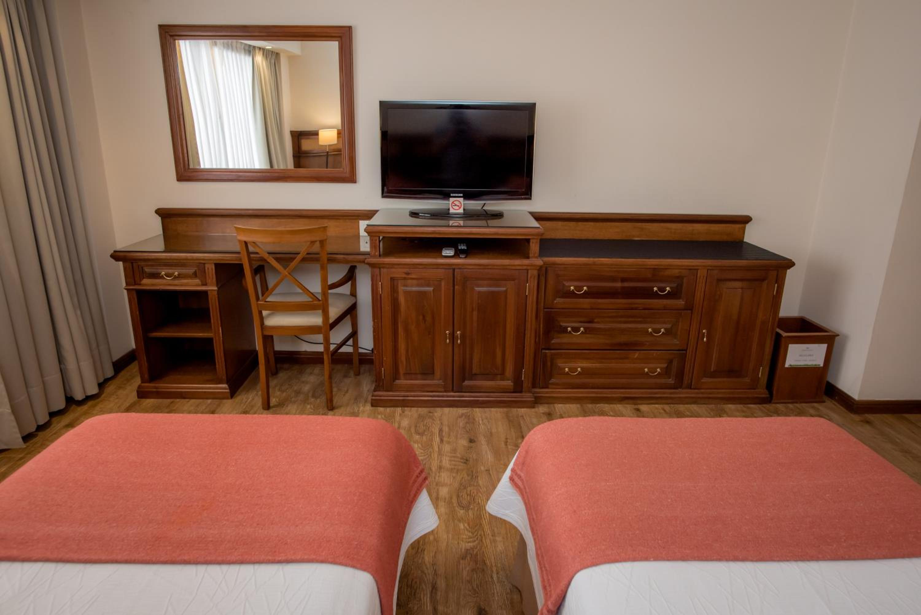 Executive Twin Room photo 3