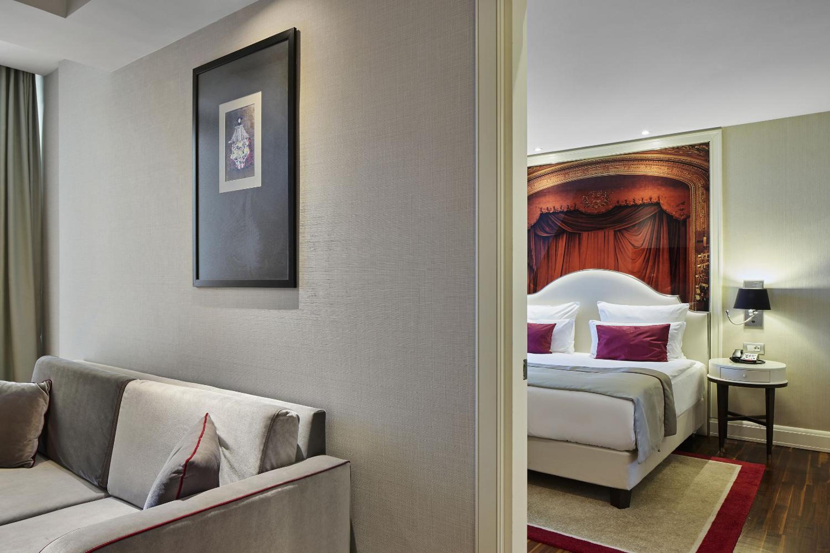 Titanic Suite