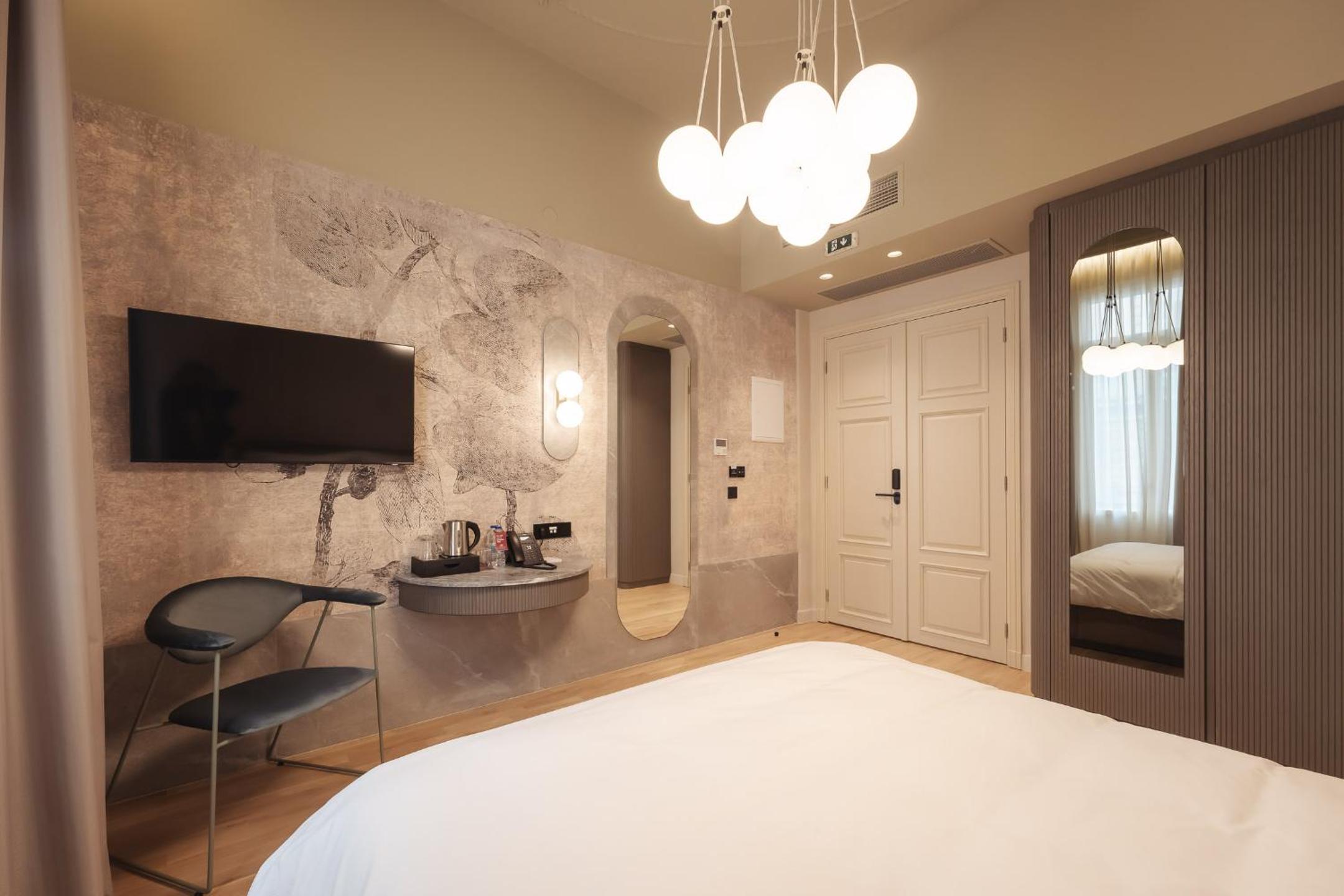 Comfort  Room photo 3