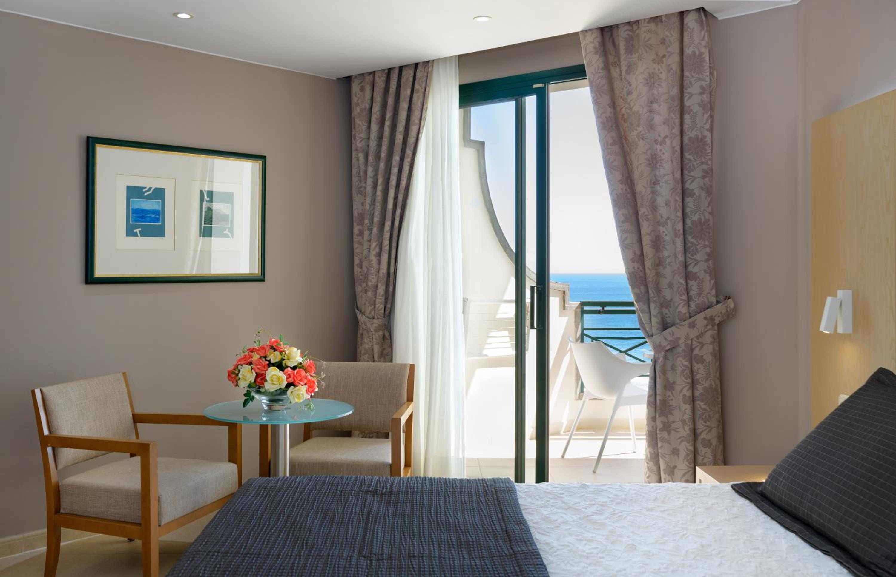 Double Room with Sea View photo 2