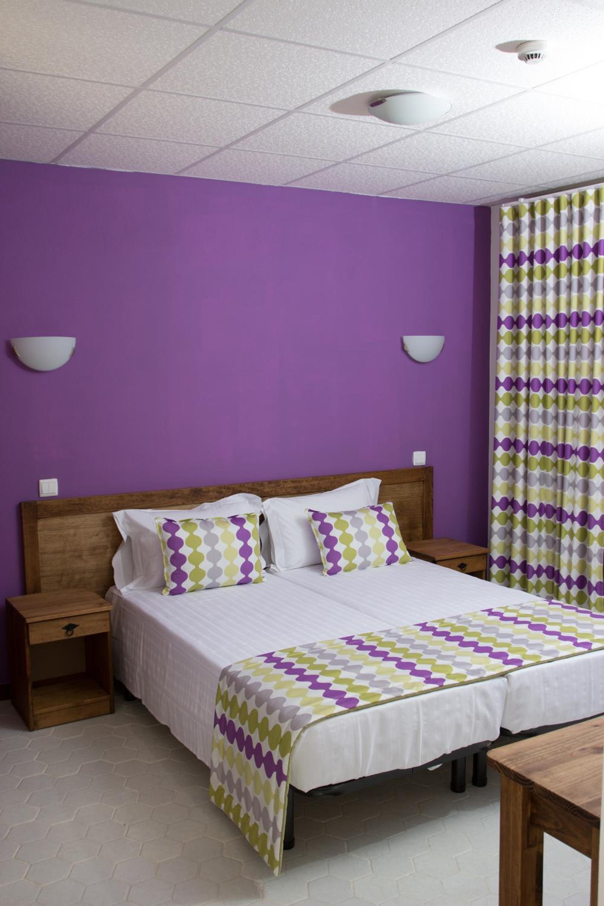 Double or Twin Room - Photo 1