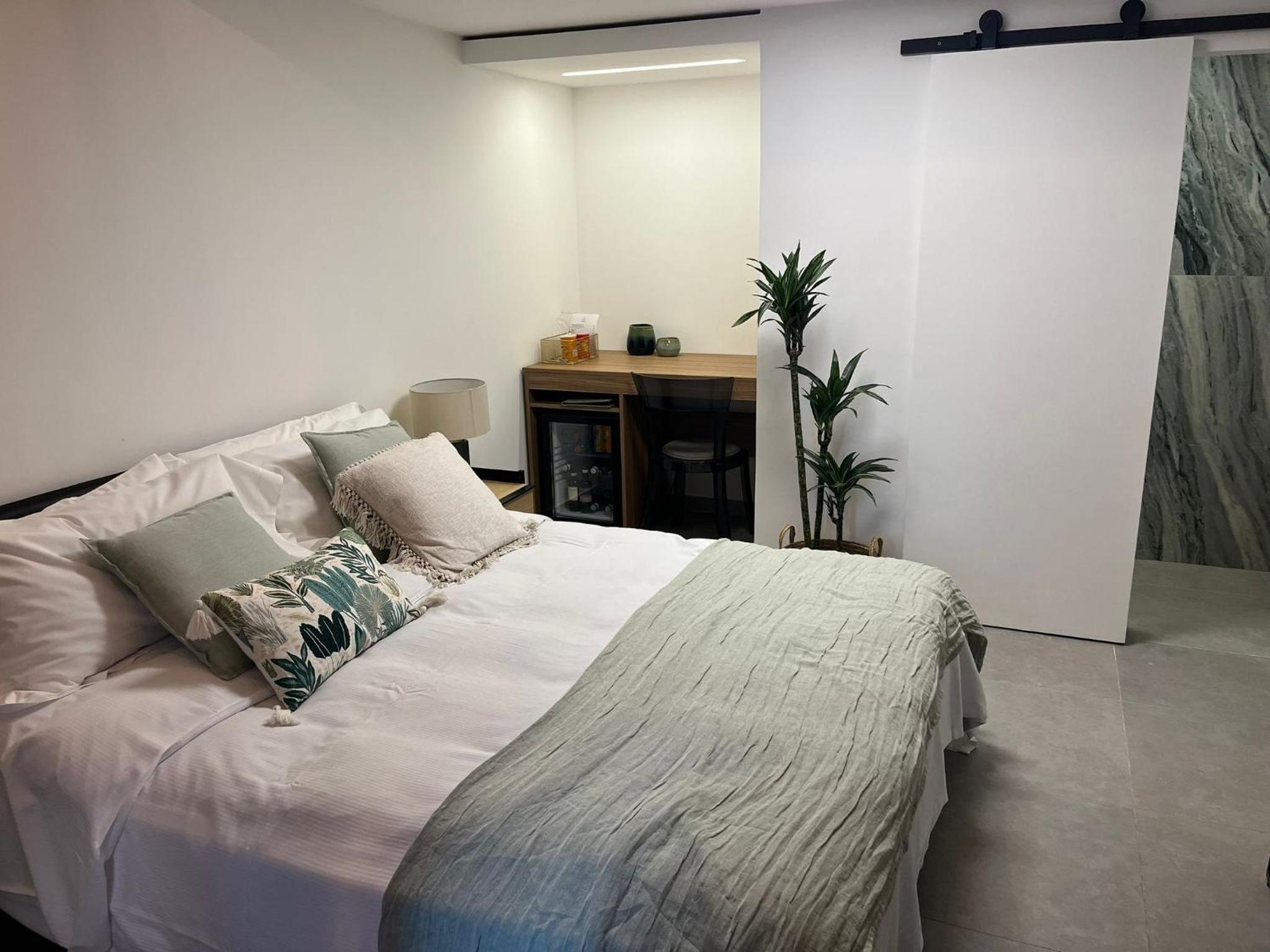 Double Room - Photo 1