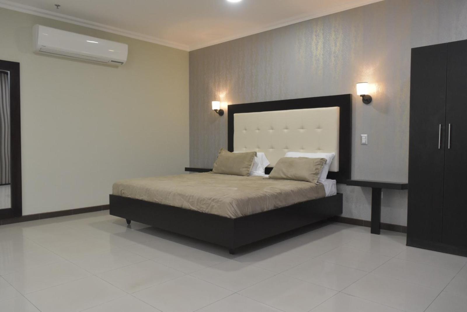 Suite photo 3