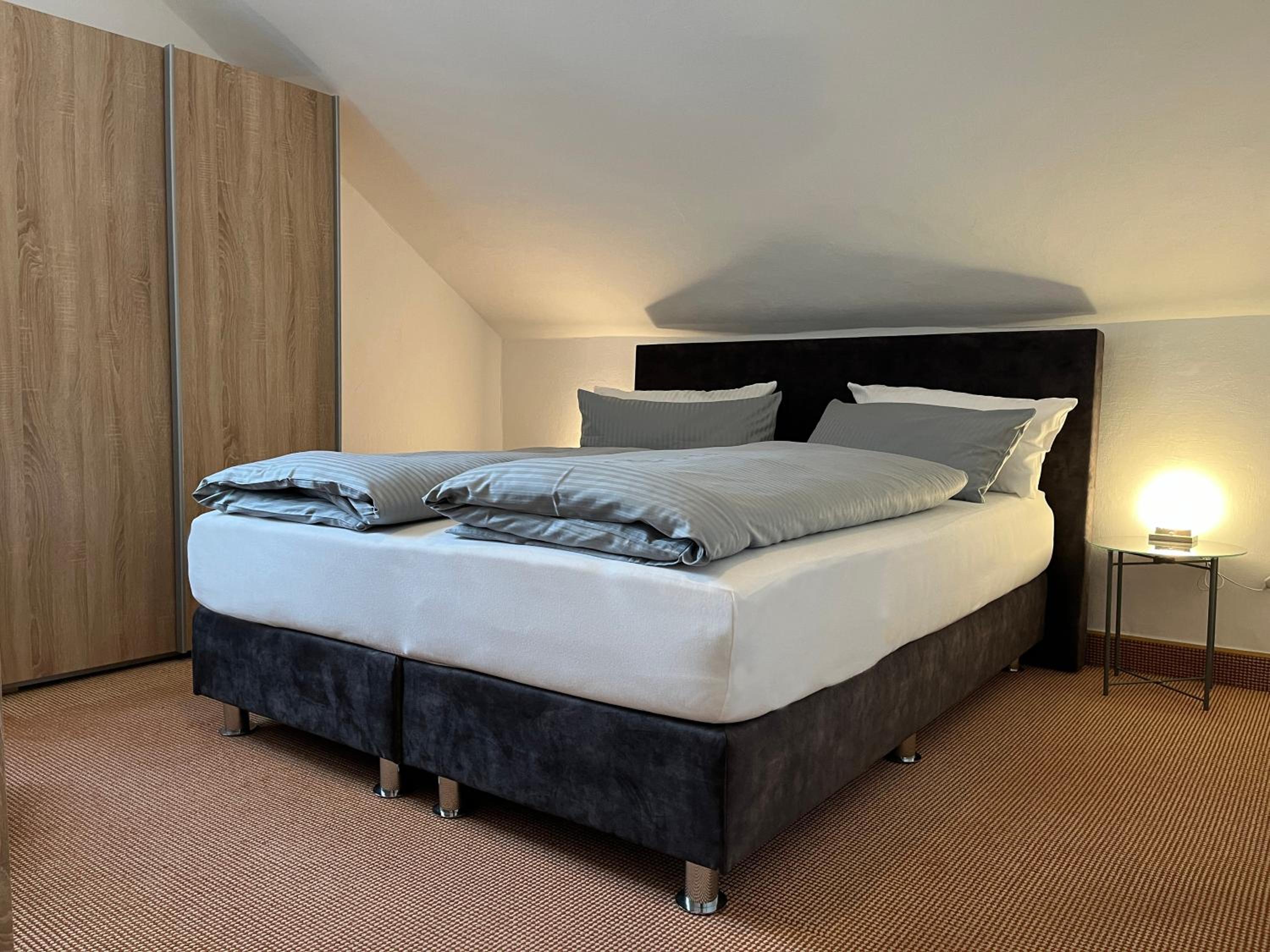 Economy Double Room photo 1