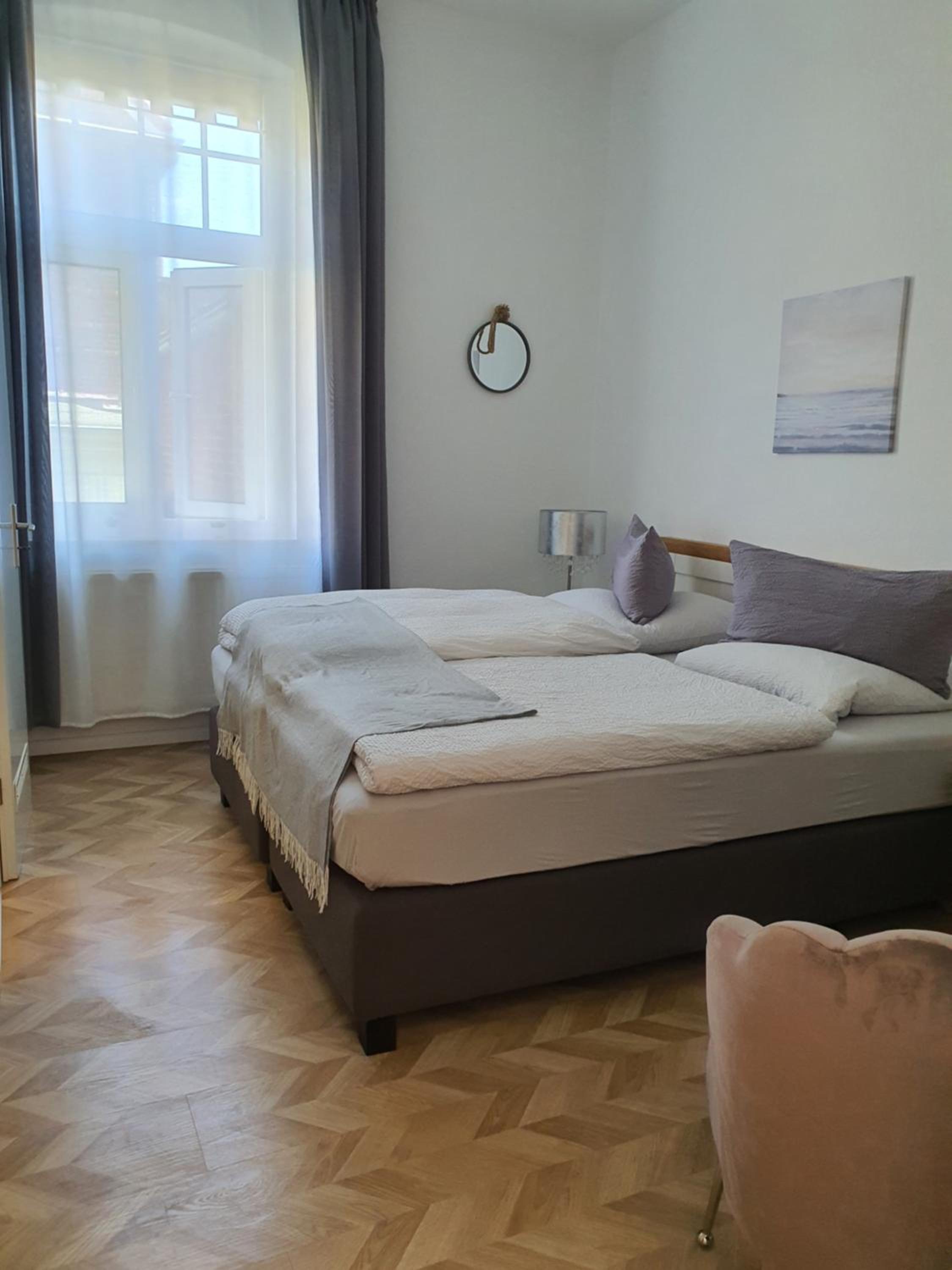Double Room with Private Bathroom photo 3