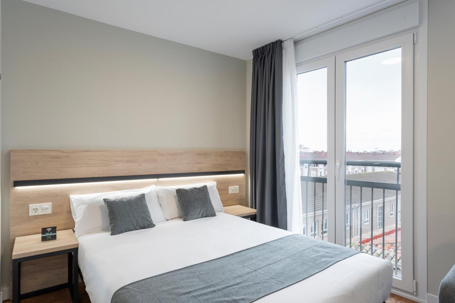 Estudio con Balcón