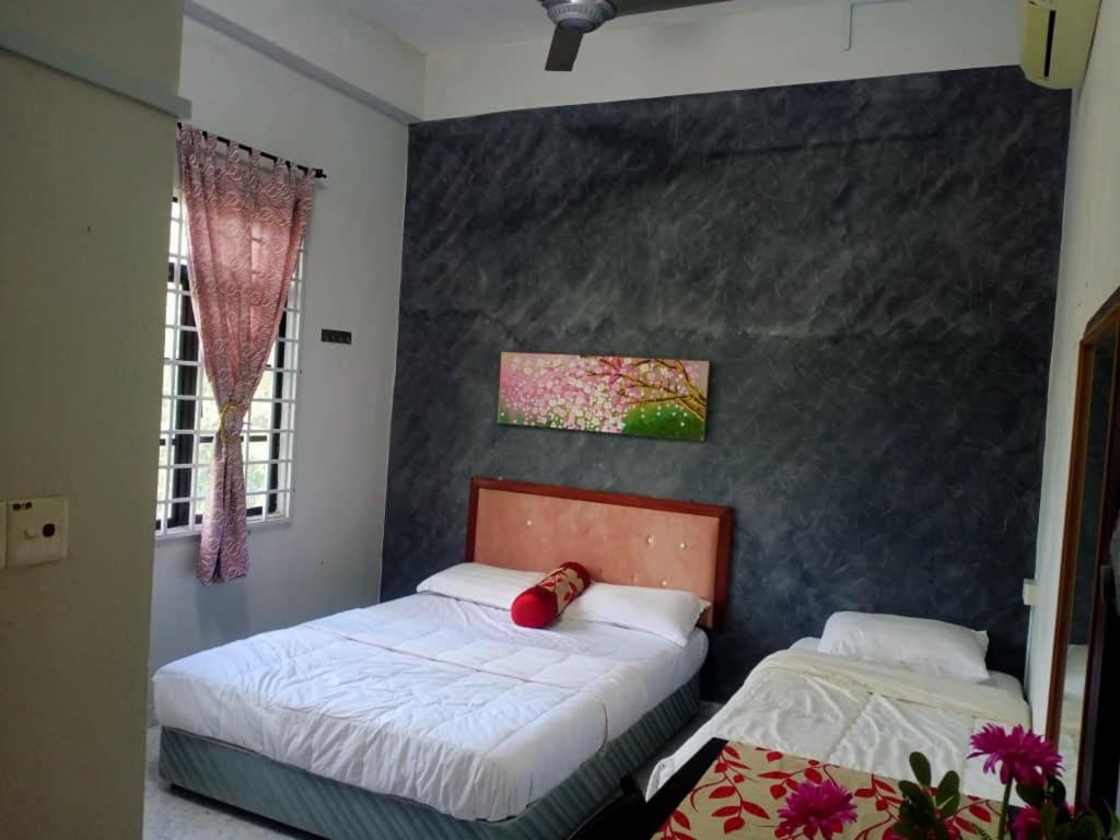 Standard Triple Room photo 3