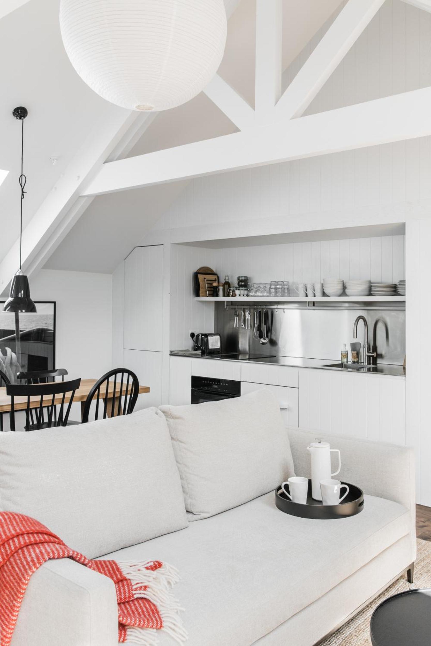 Apartment with Terrace photo 2