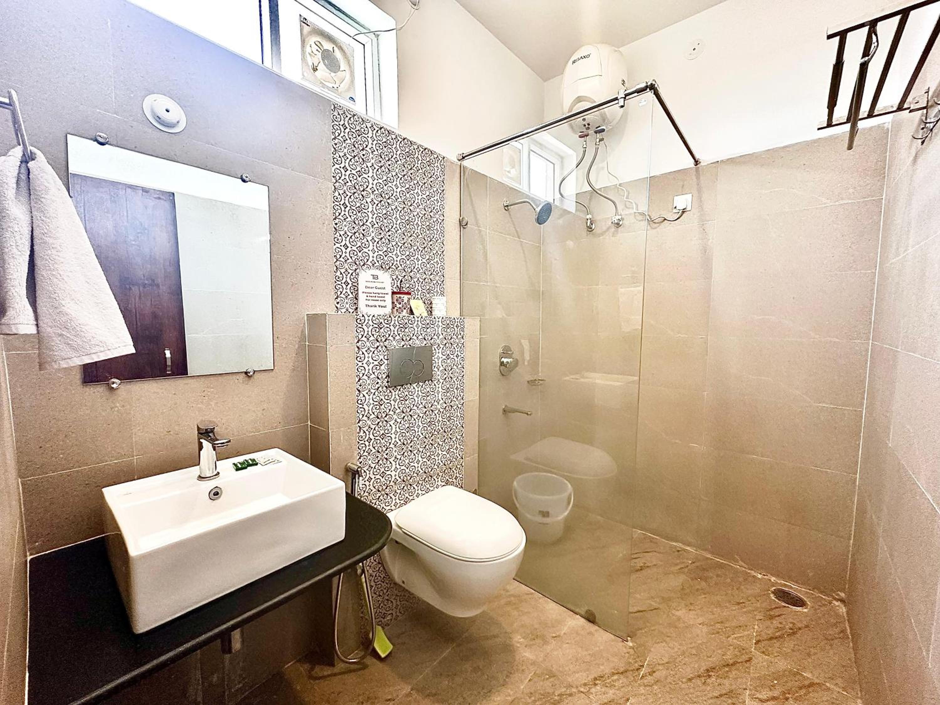 Superior Double or Twin Room photo 2