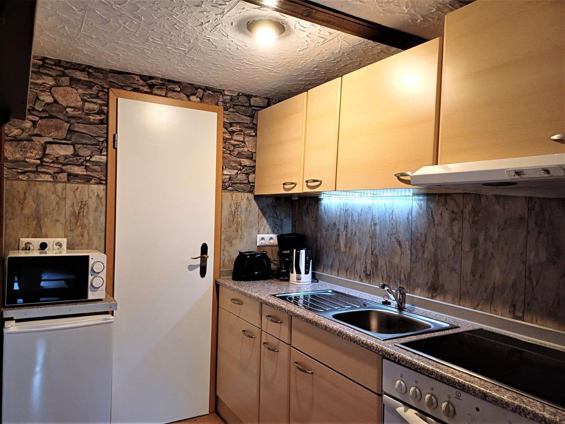 One-Bedroom Apartment with Balcony photo 2