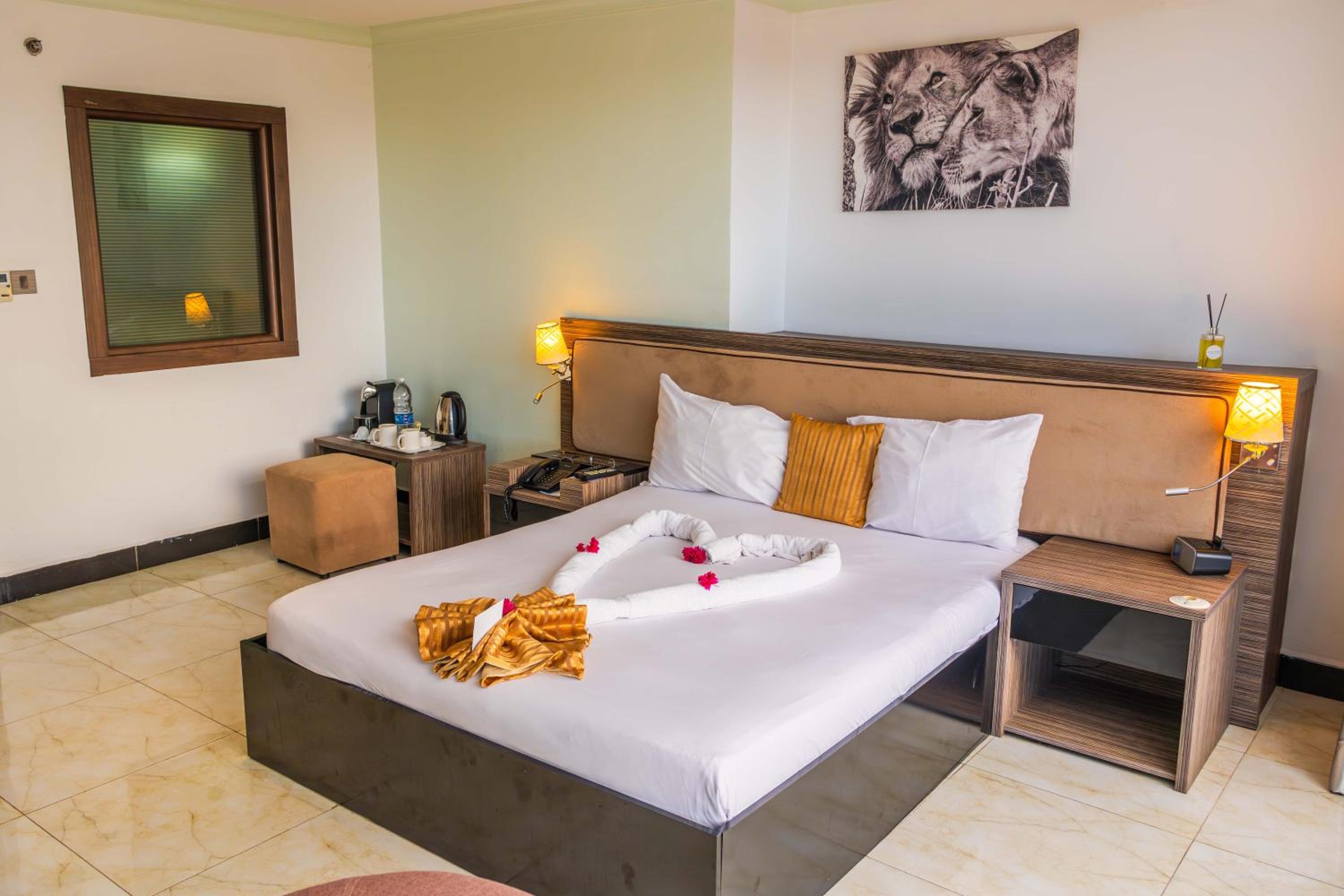Deluxe Queen Room - High Floor