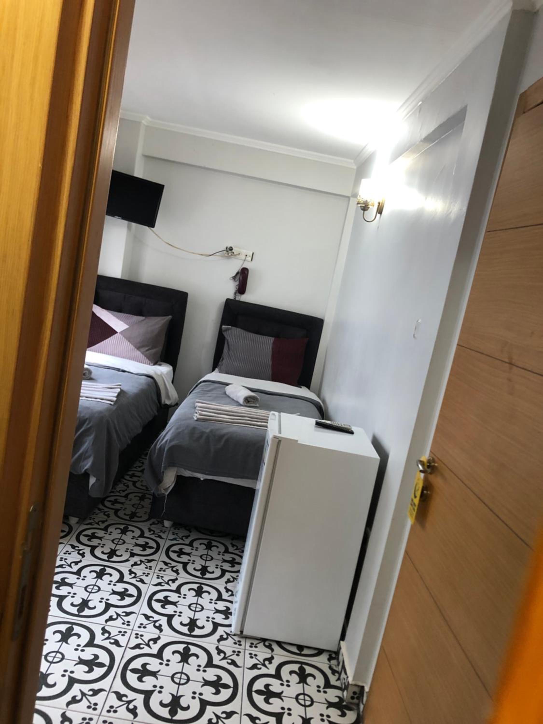 Double or Twin Room photo 2