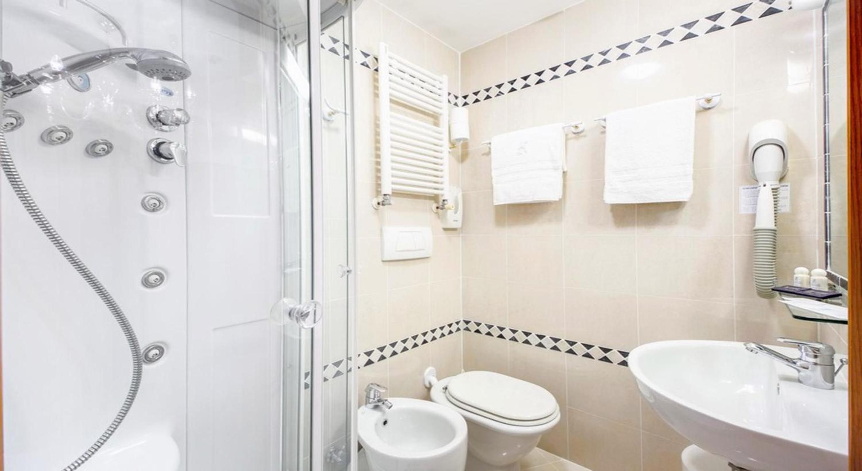 Standard Single Room photo 3