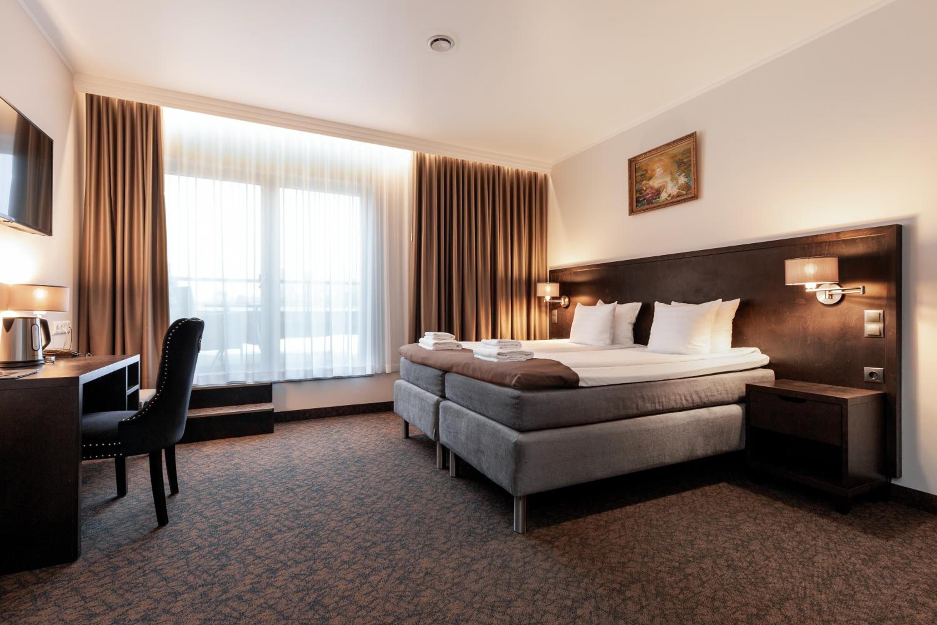 Deluxe Double Room with Balcony
