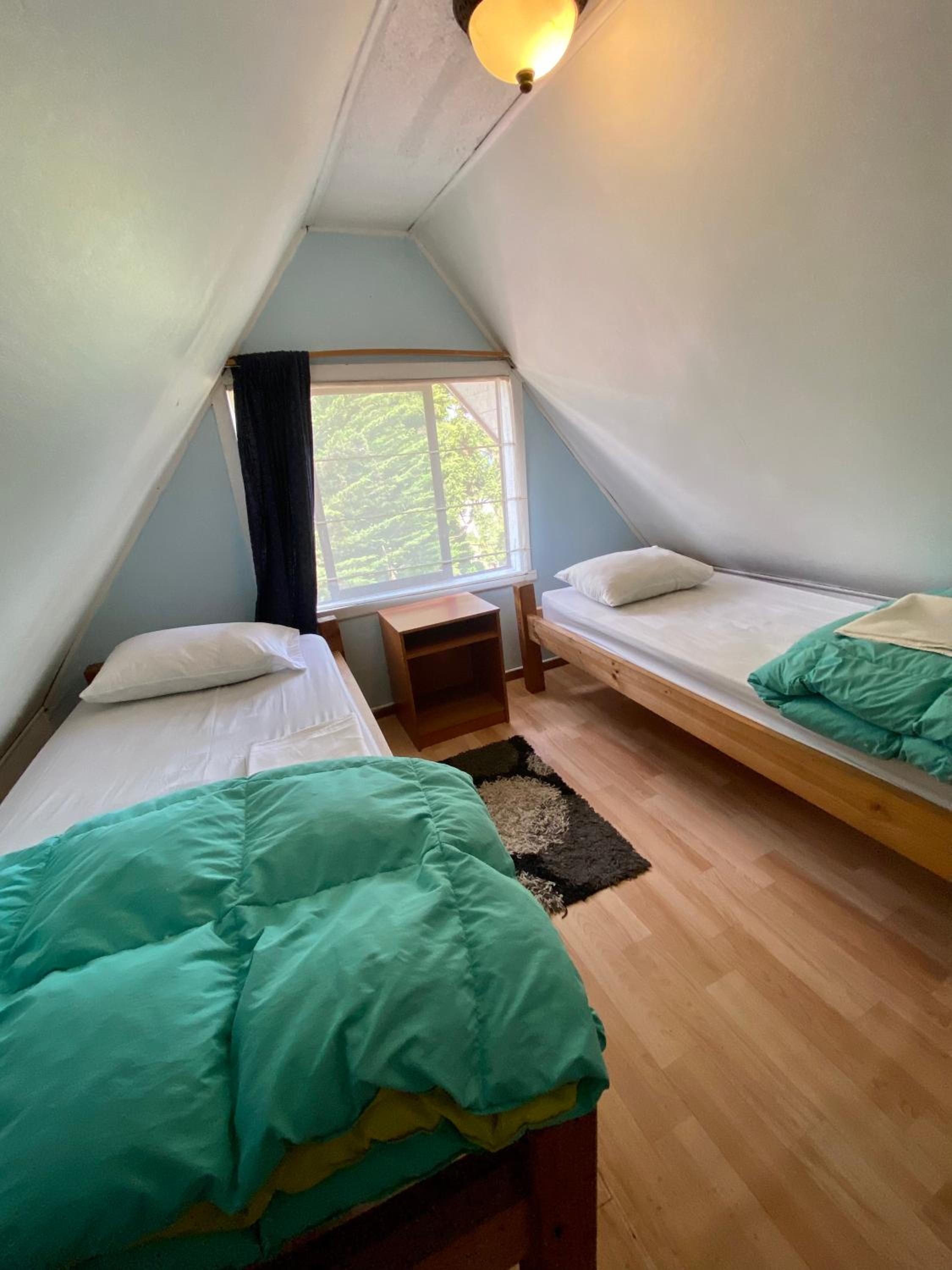 Twin Room with Shared Bathroom photo 2